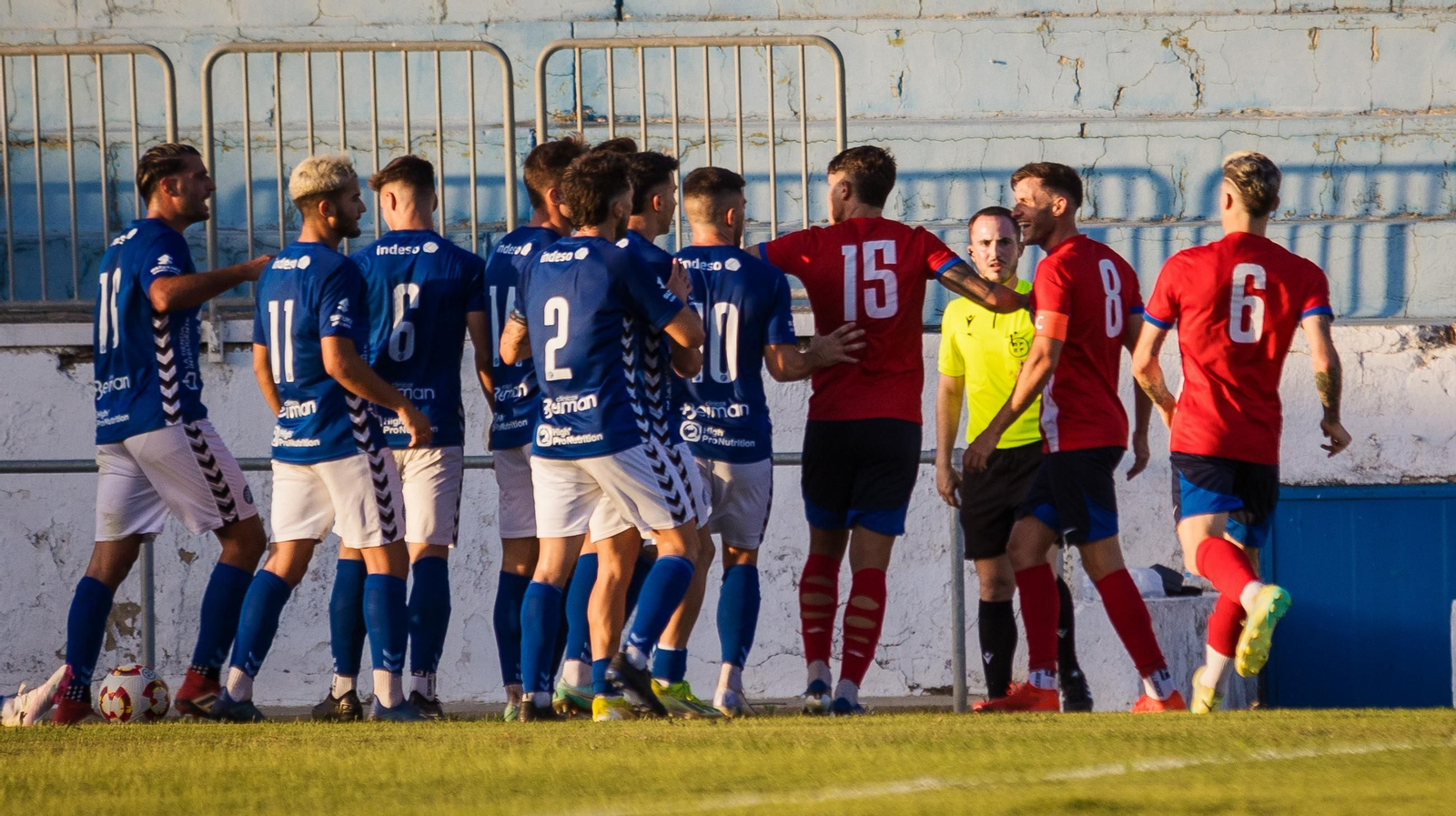 Las mejores imágenes de la victoria del Xerez DFC ante el Algeciras en el III Trofeo Pepe Ravelo