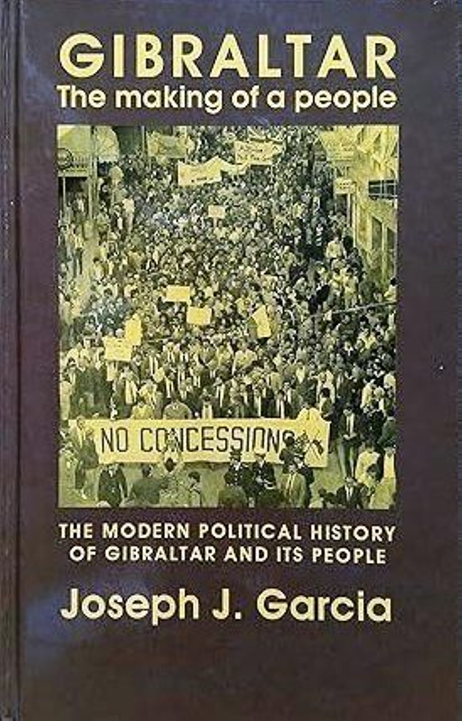 El libro de Joseph J. Garcia. El libro de Joseph J. Garcia.