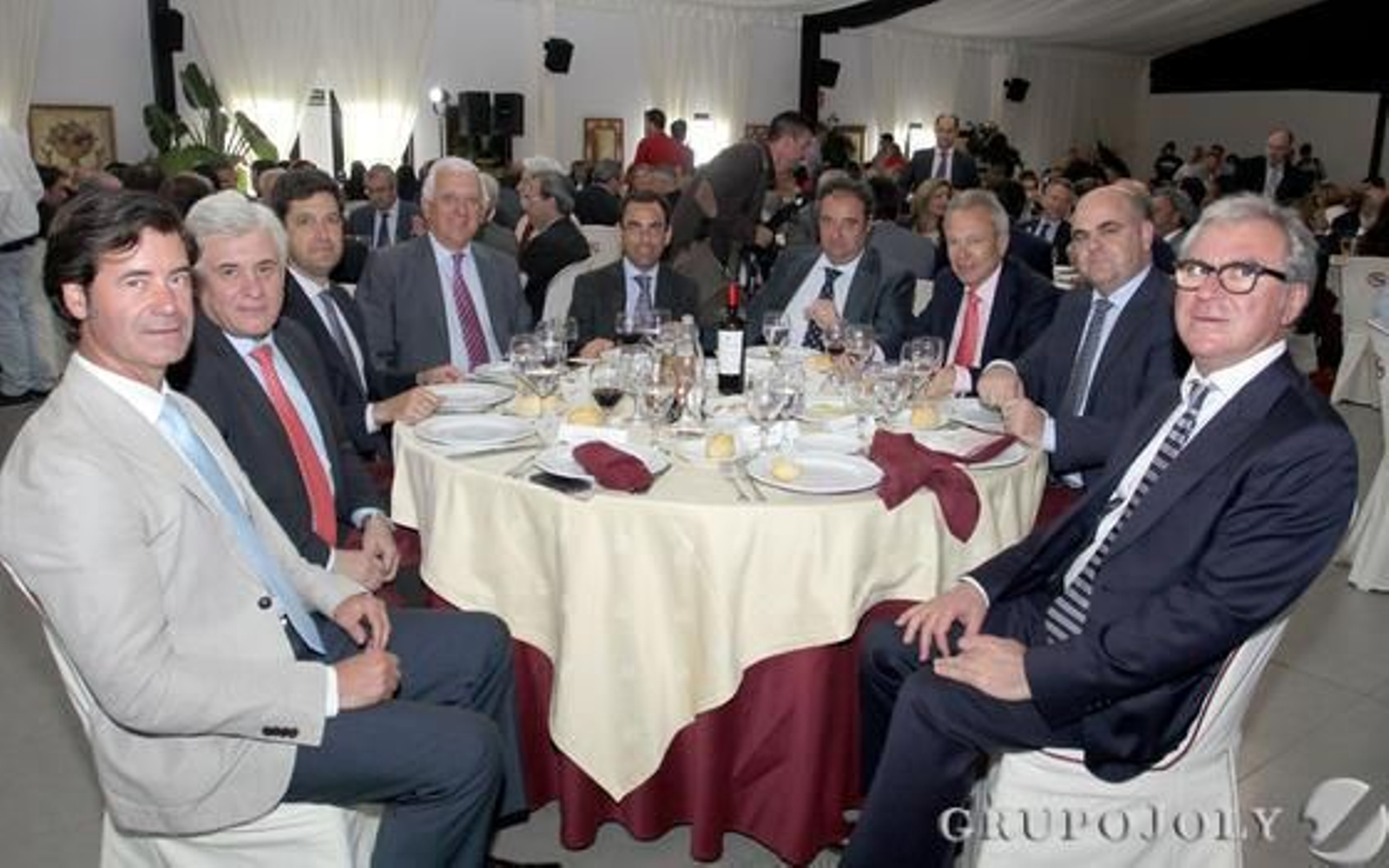 Miguel Rus, Miguel Palacios, Leopoldo Parias, Santiago Herrero, Ángel Sánchez, Tomás Valiente, José Pozo, Saúl Fernández y Francisco Moro.

Foto: Canterla/Josue Correa /Alberto Dominguez