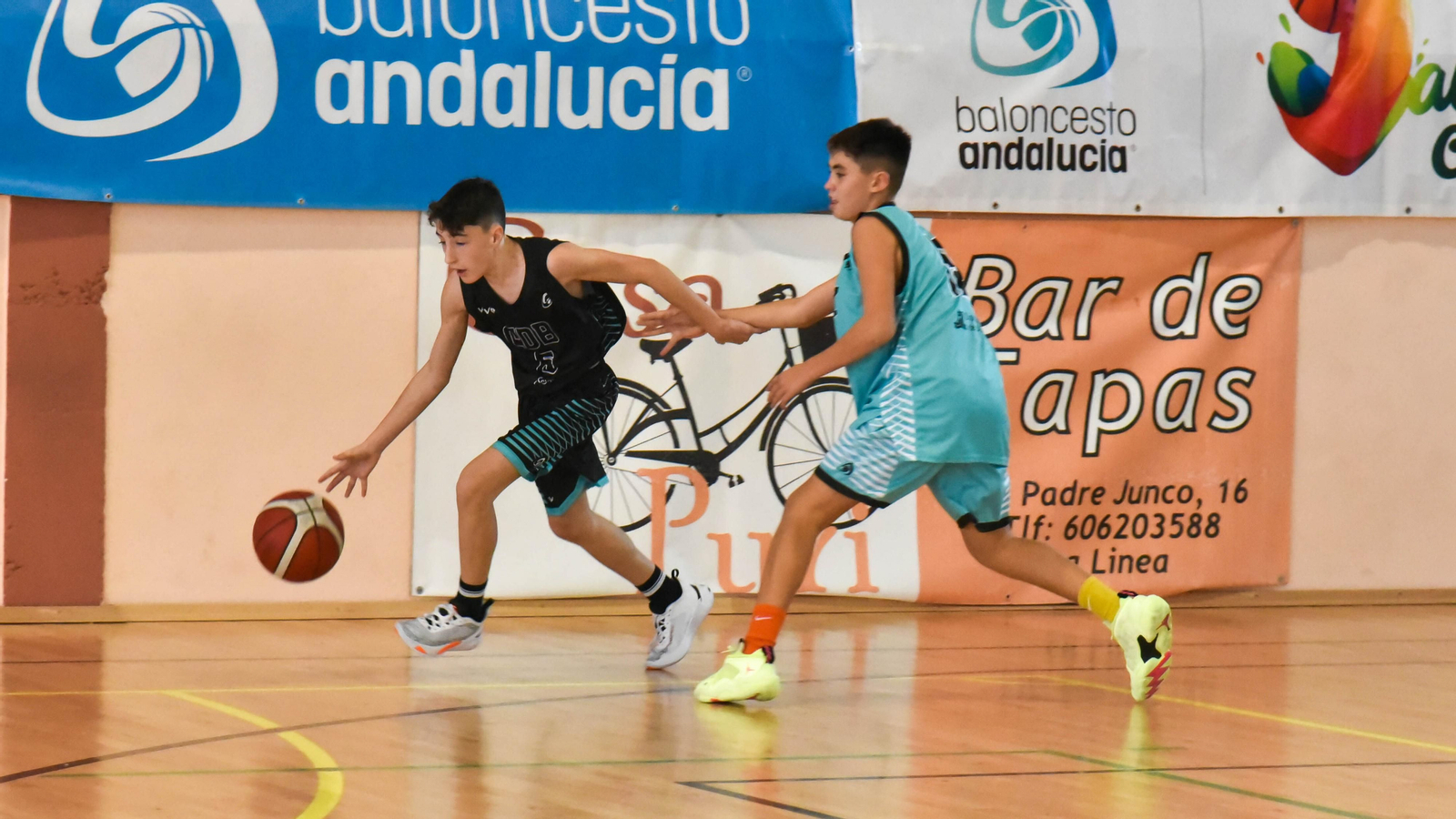 Las fotos de la tercera jornada del Andaluz infantil masculino de baloncesto en La Línea
