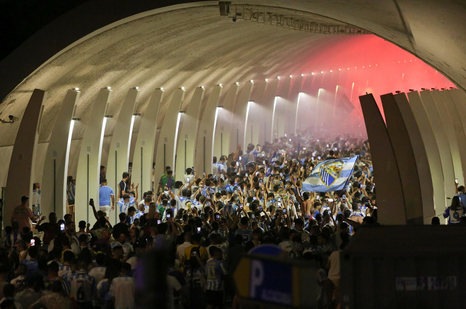 Así fue la locura del ascenso del Málaga CF en Tarragona