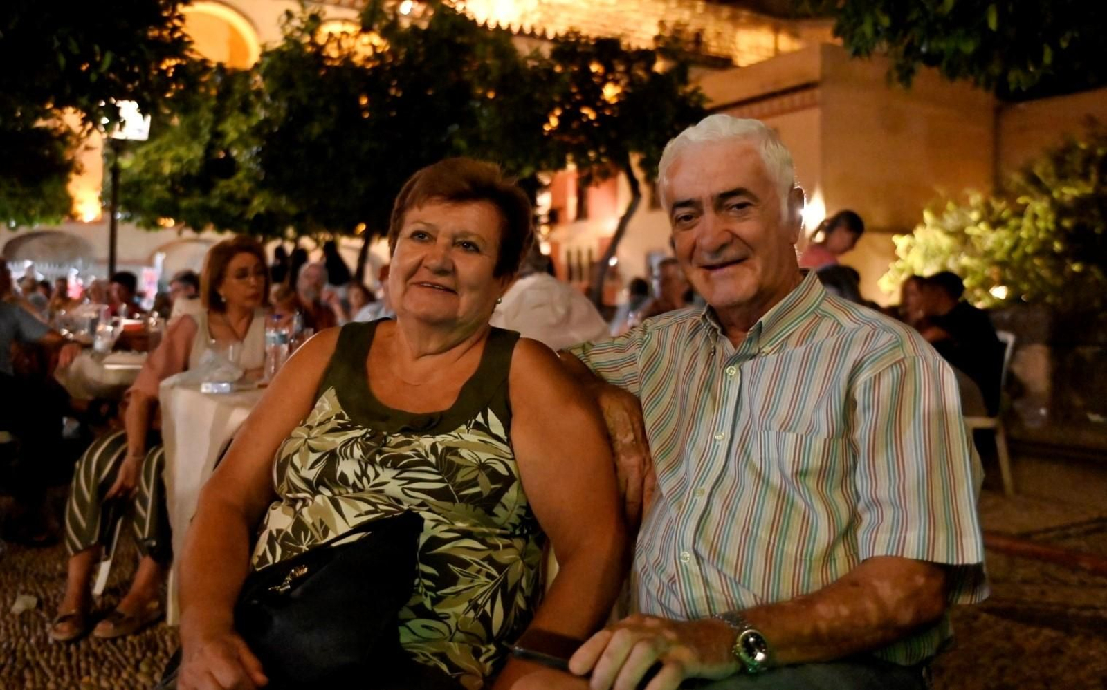 Una noche en la verbena de la Federación de Peñas Cordobesas, en imágenes