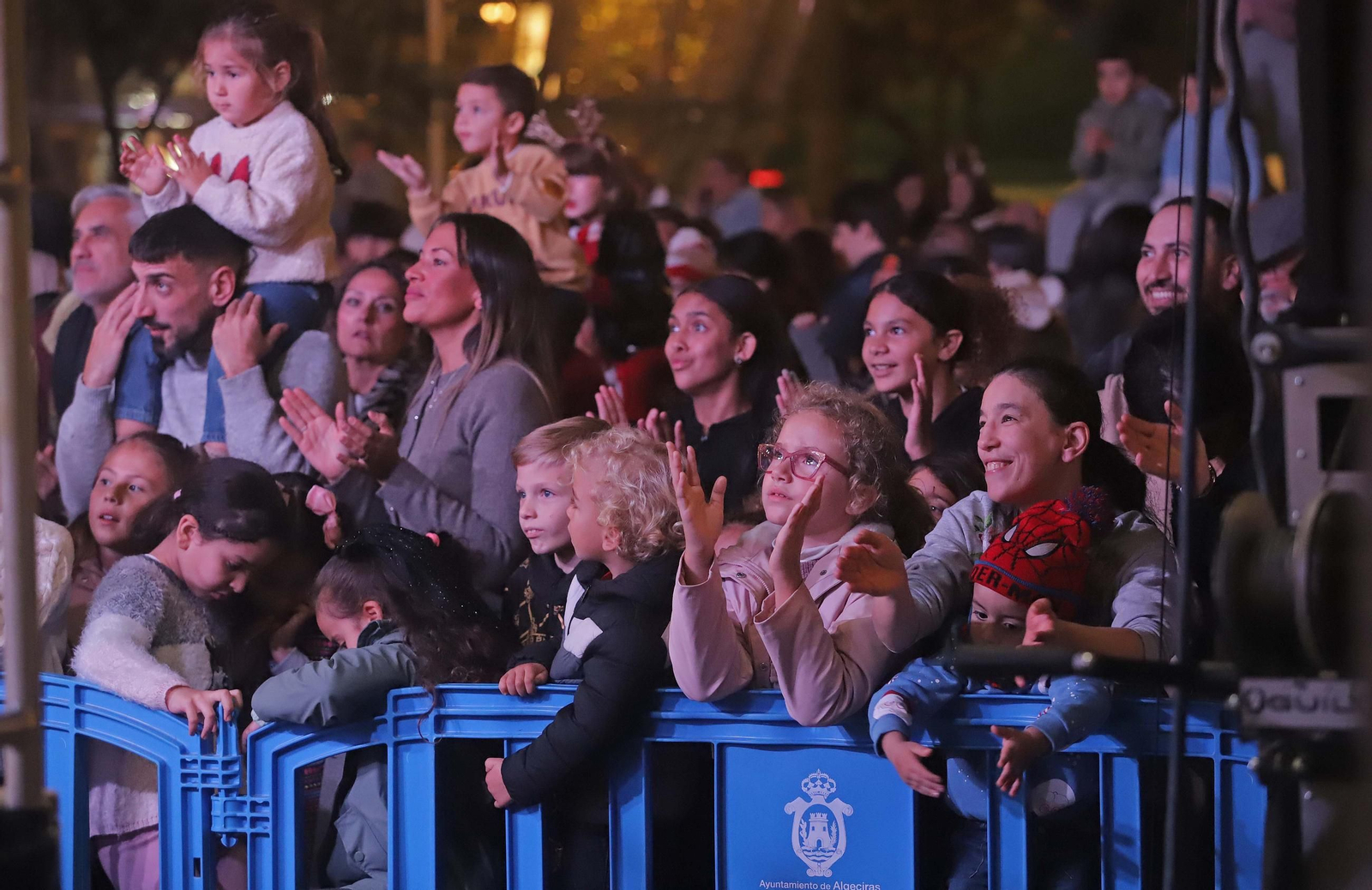 Fotos del encendido del alumbrado navideño en Algeciras