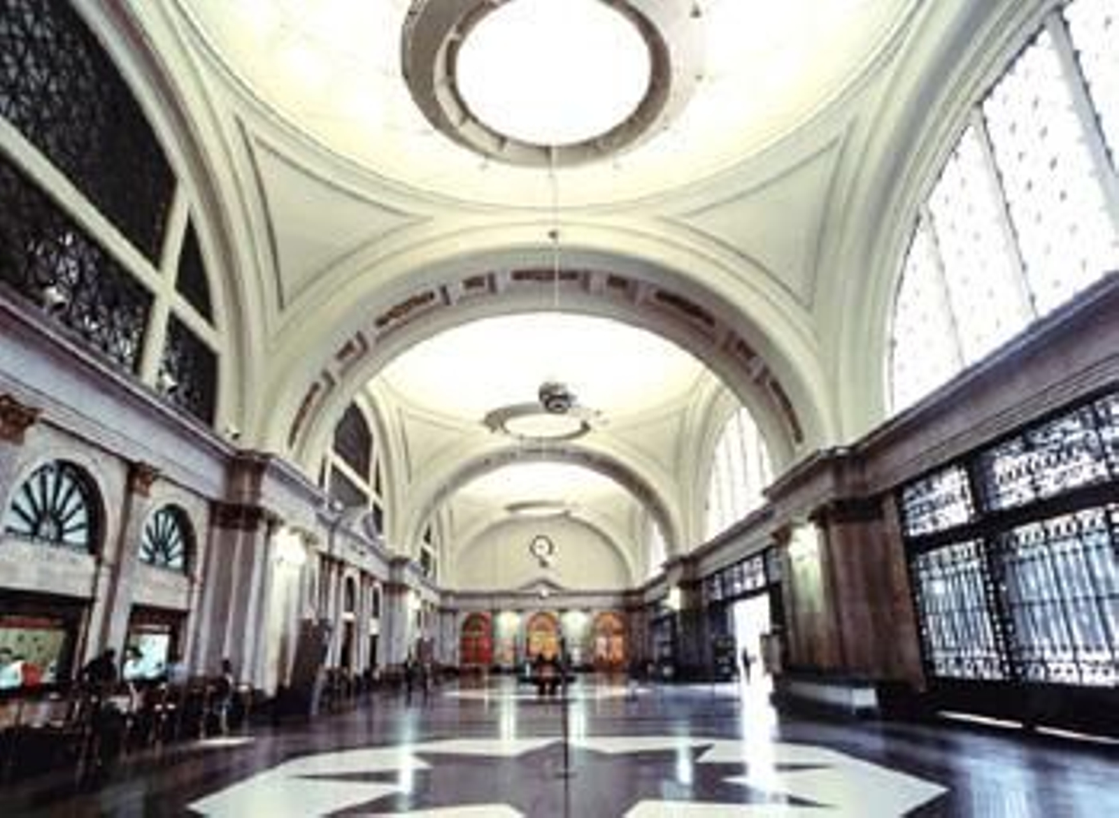 Las estaciones de tren más bonitas de España