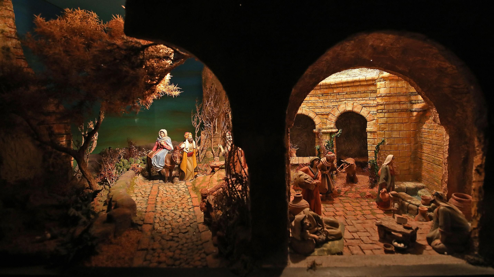 El Arte del Belén  muestra su grandeza en los Claustros