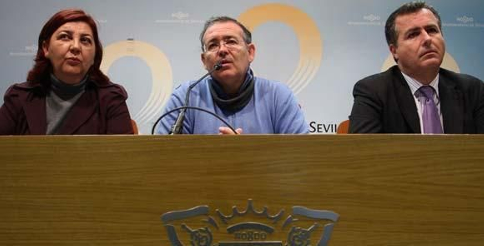 PSOE e IU se unen para pedir a Zoido la suspensión provisional de la liberalización de Mercasevilla