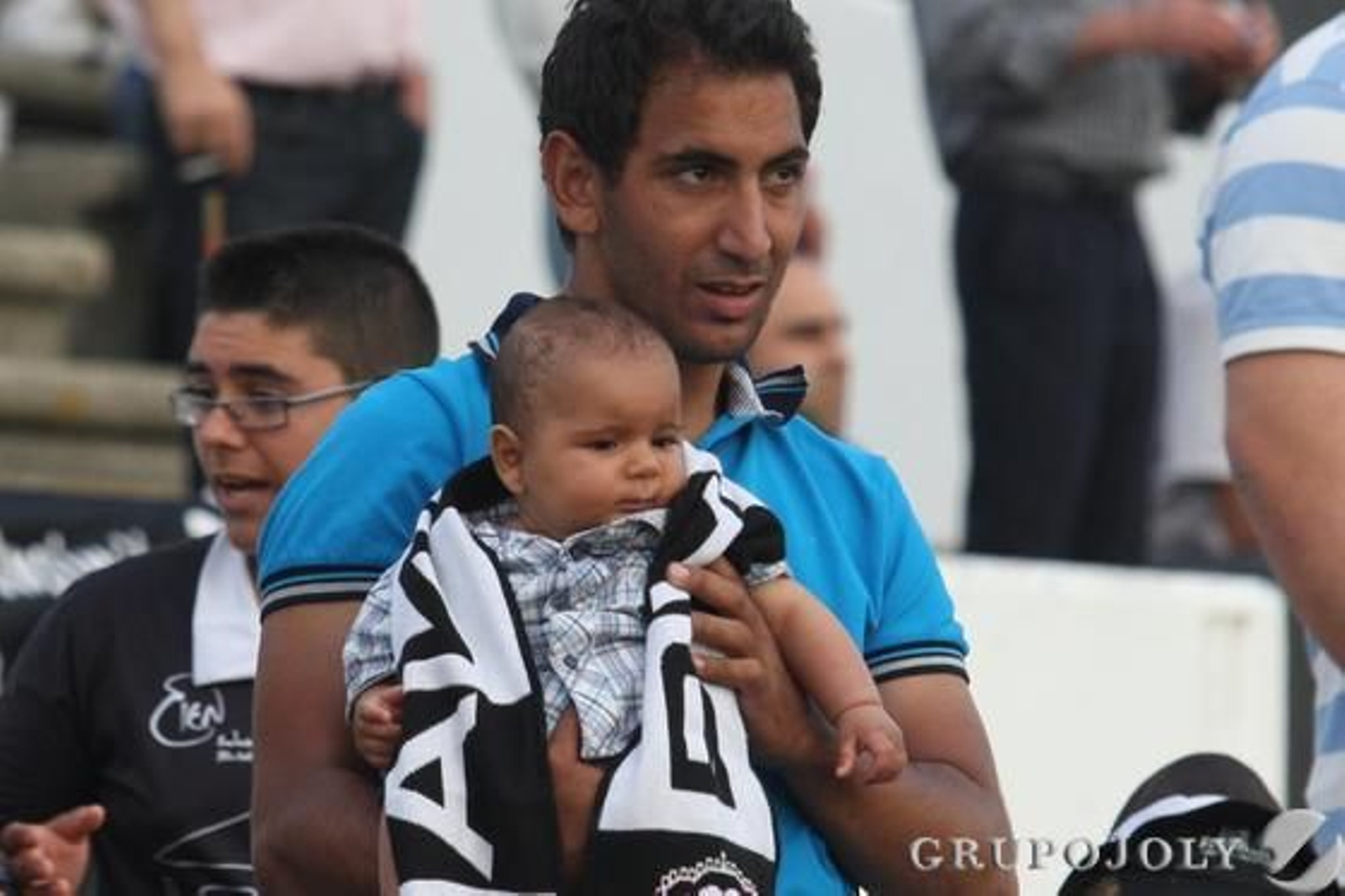 La Balona certifica su segunda posición tras el 2-0 para los blanquinegros.

Foto: Paco Guerrero