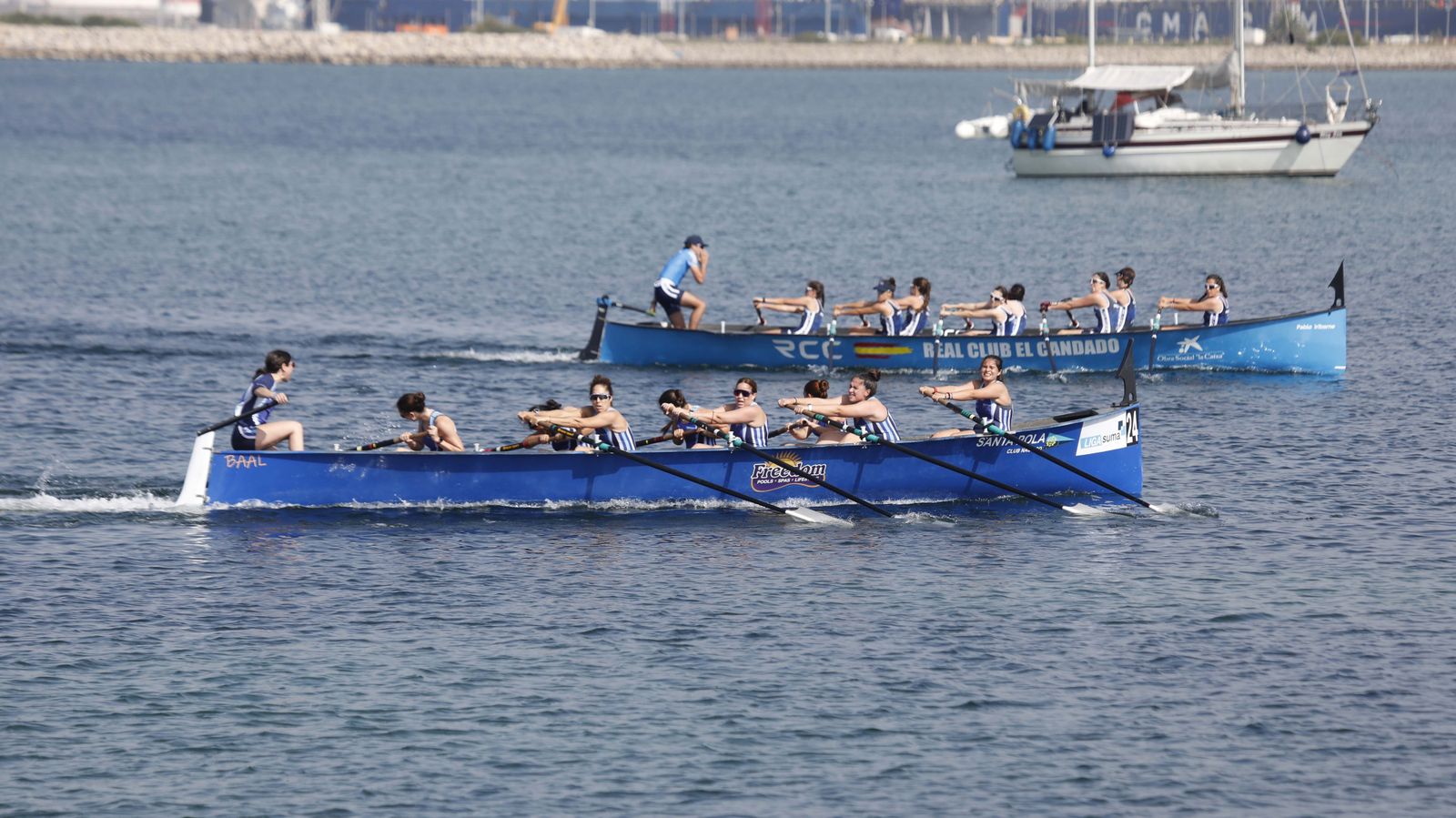 Las fotos de la segunda jornada del Campeonato de España de remo en banco fijo LLaut de La Línea