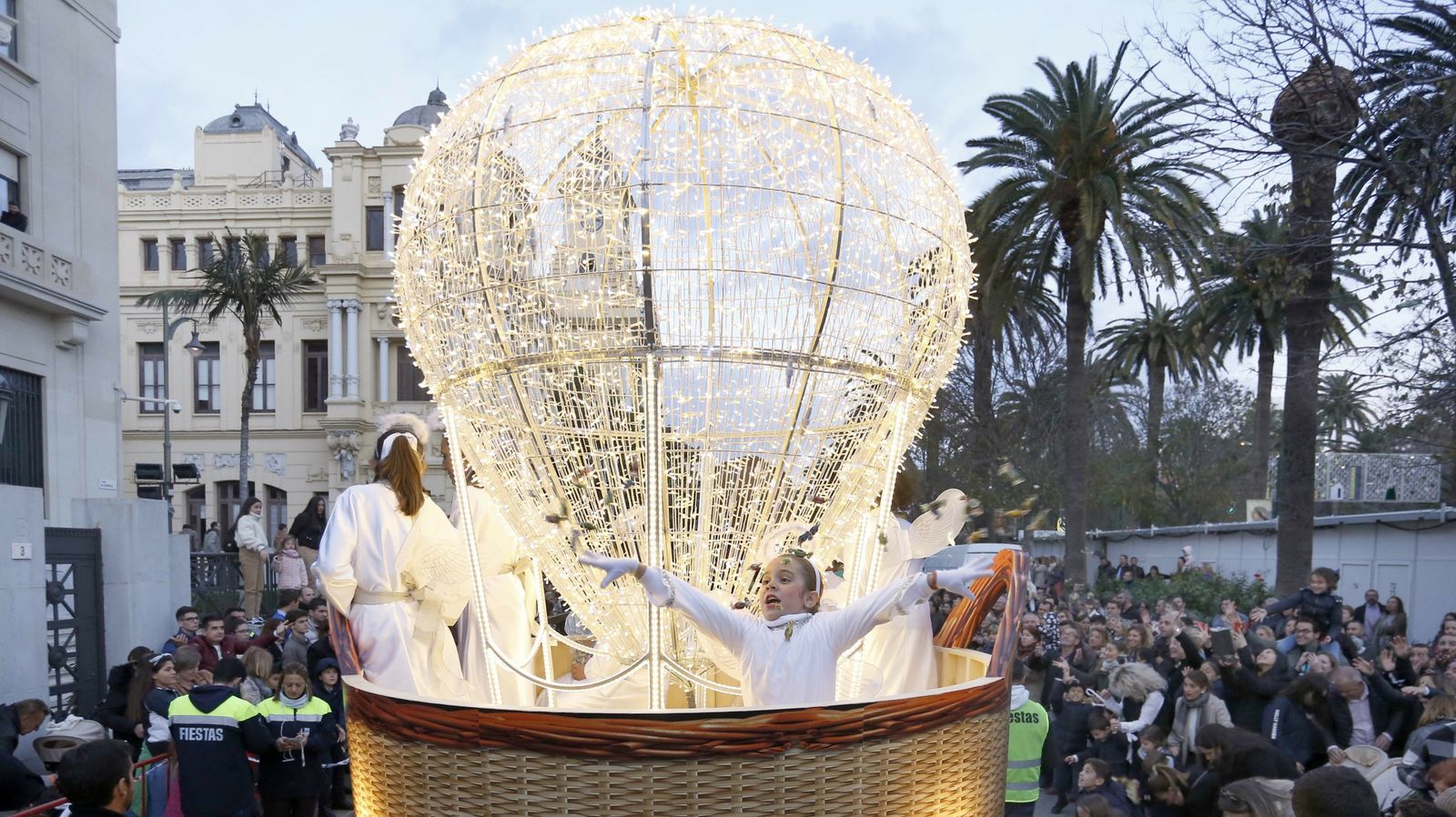 Fotos de la Cabalgata de Reyes Magos en Málaga 2020