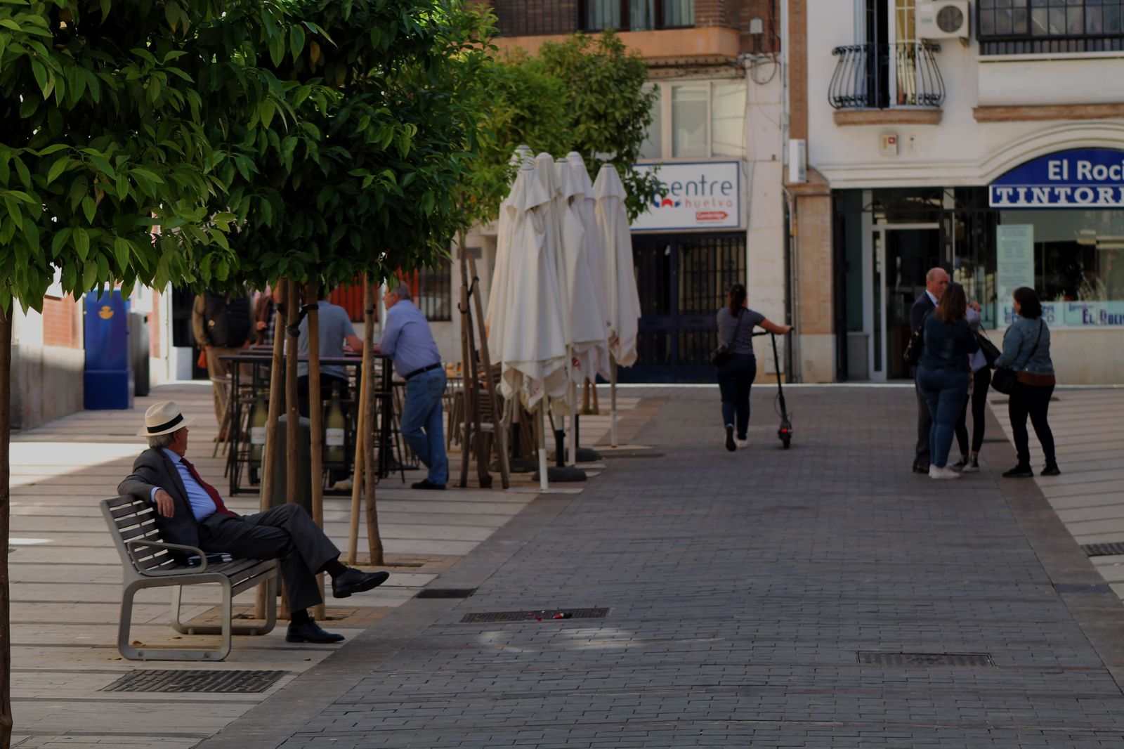Imágenes del martes 11 de abril en Huelva