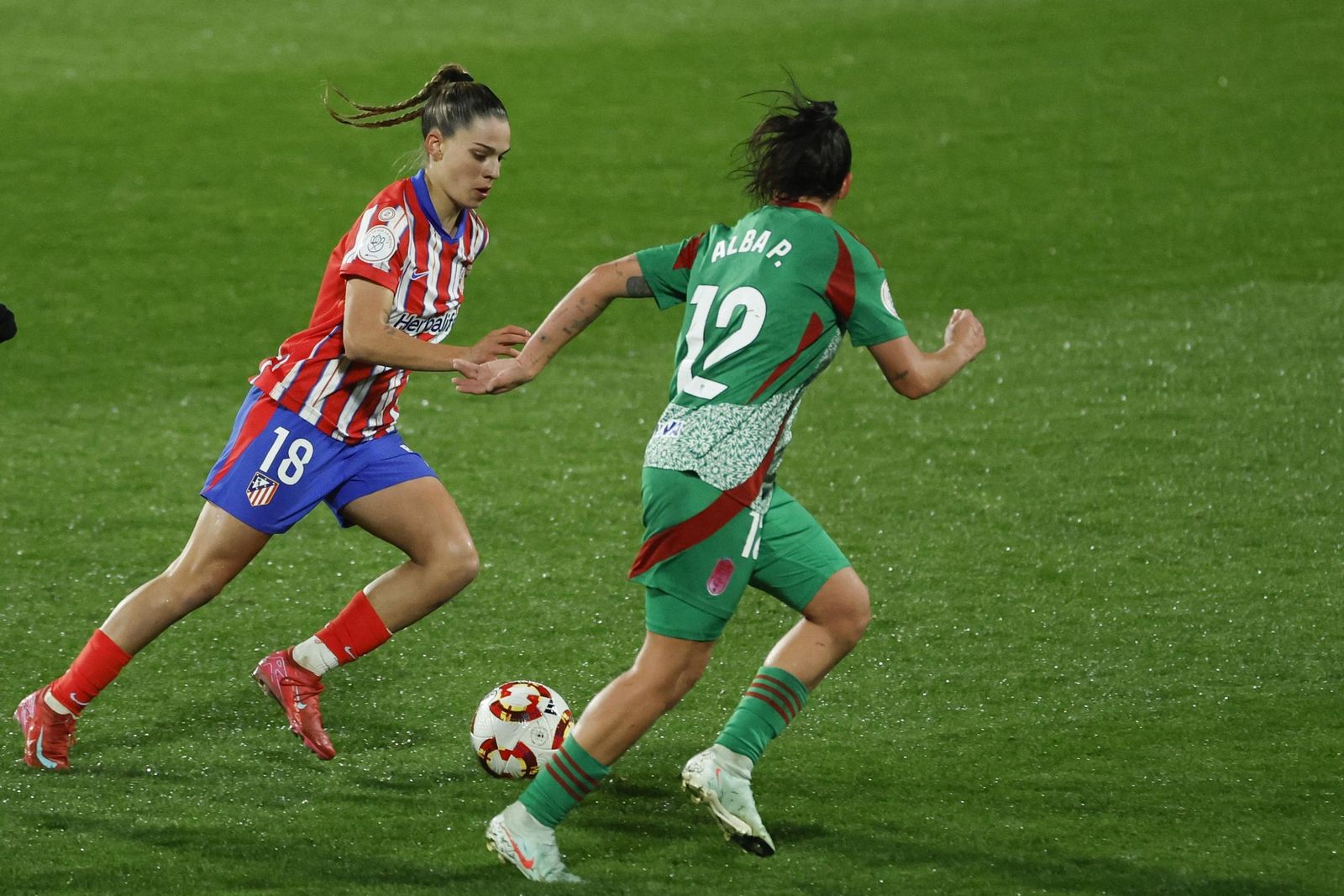 Las mejores imágenes de las semifinales entre Granada y Atlético de Madrid