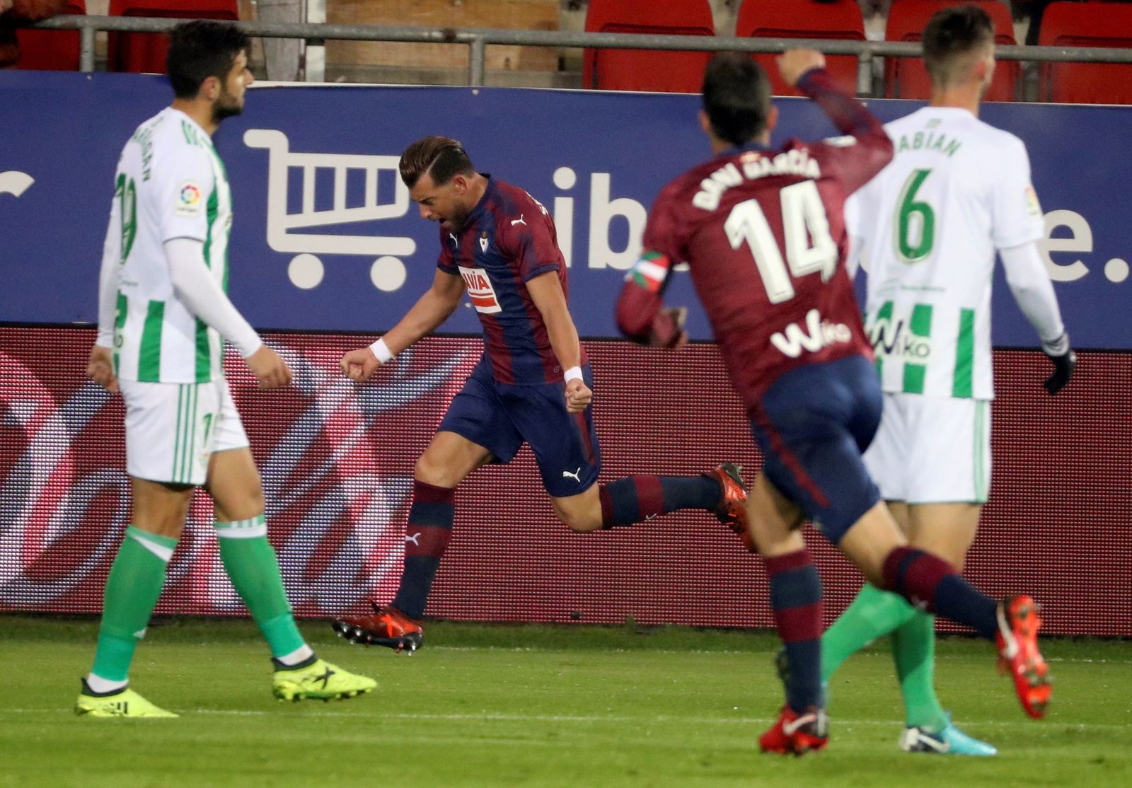 El Eibar- Real Betis, en imágenes