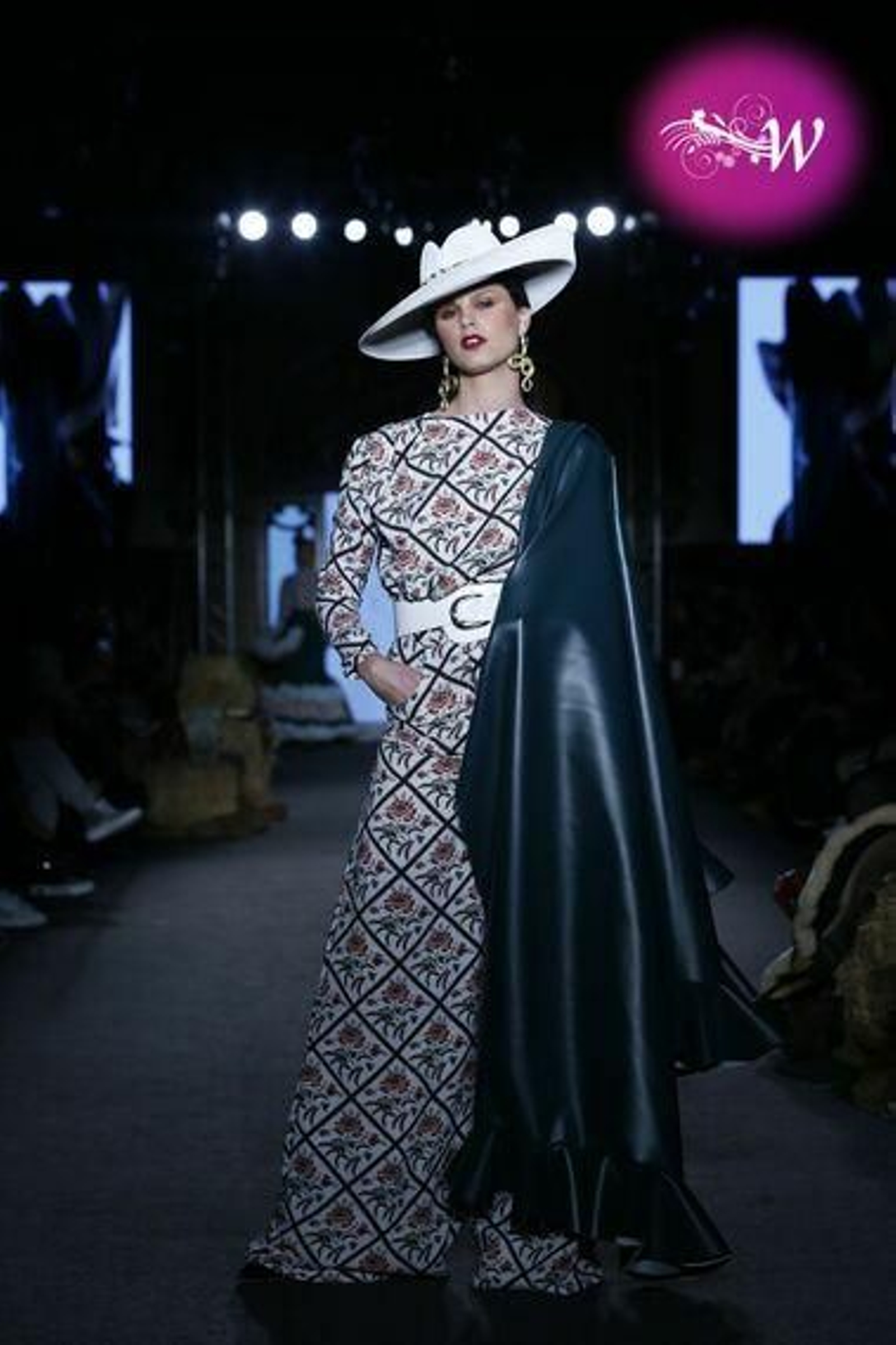 Desfile de Javier Mojarro en We Love Flamenco 2020