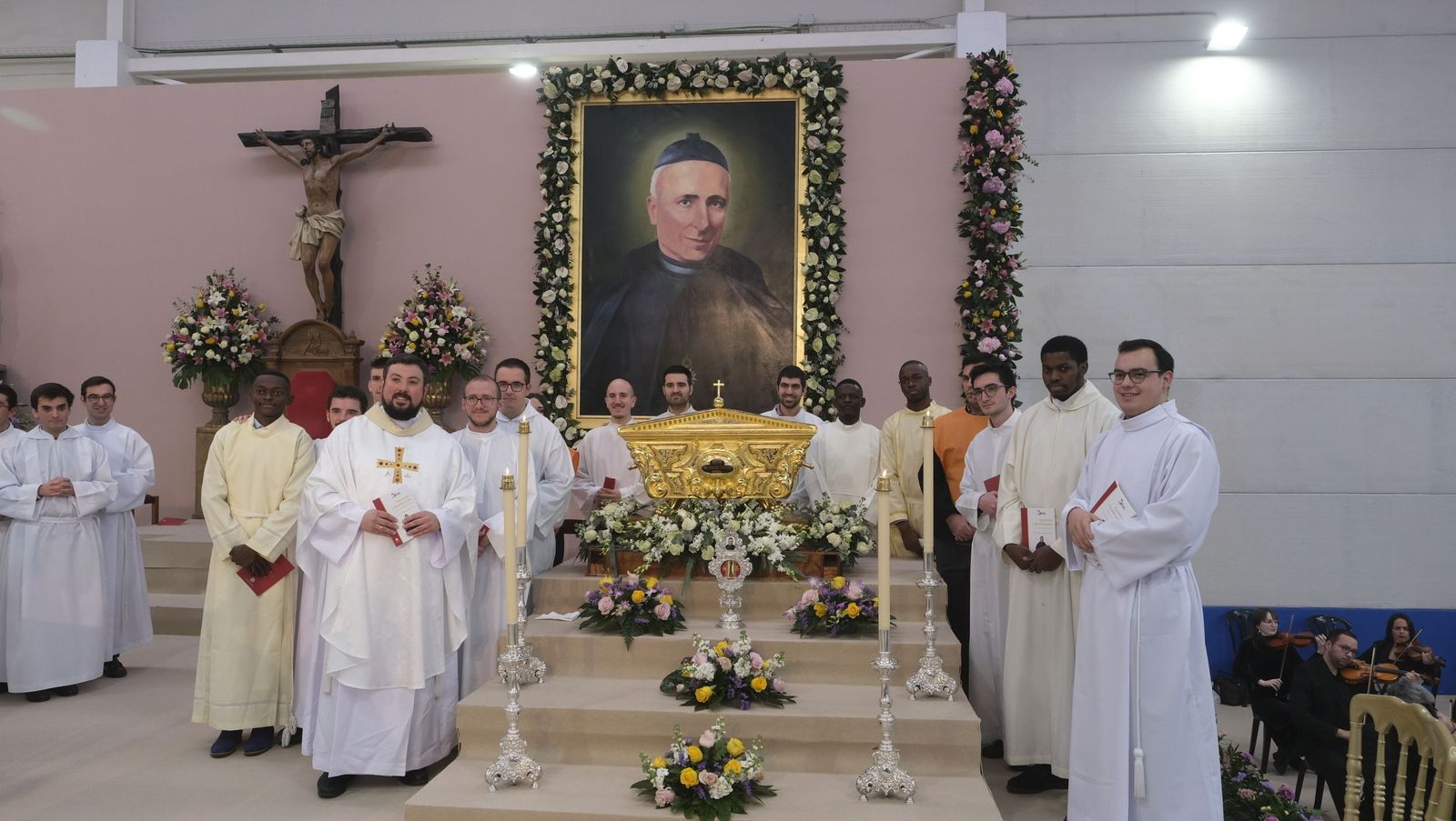 Así se ha vivido la beatificación del Cura Valera: las imágenes del acto en Huércal-Overa