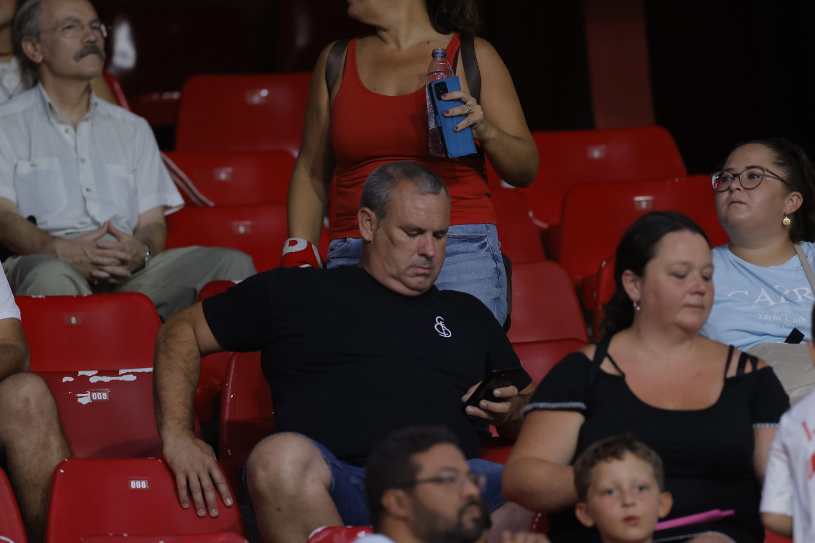 Búscate en las fotos del Sevilla fc-Girona