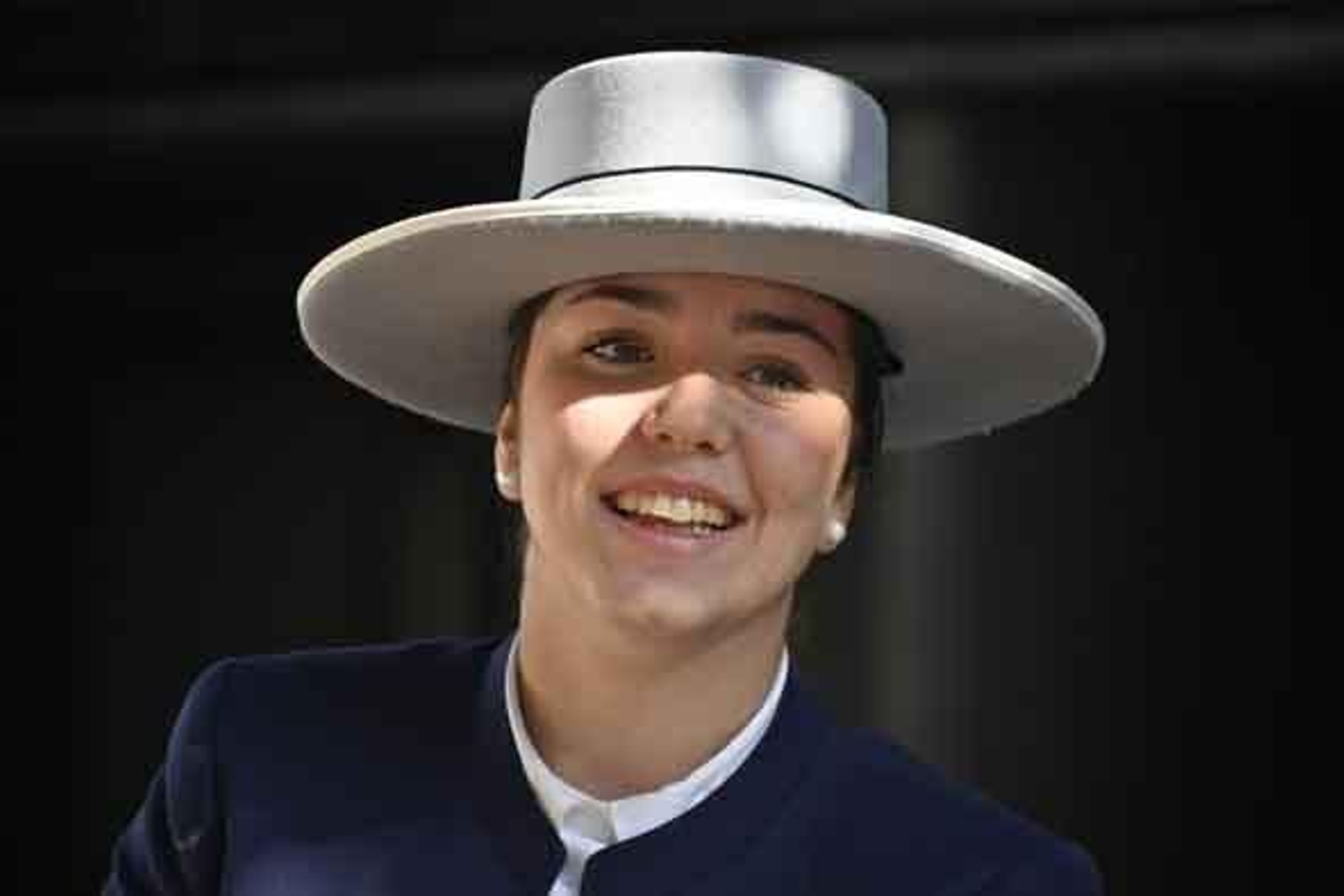 Las mejores imágenes de los peregrinos en la salida de Emigrantes