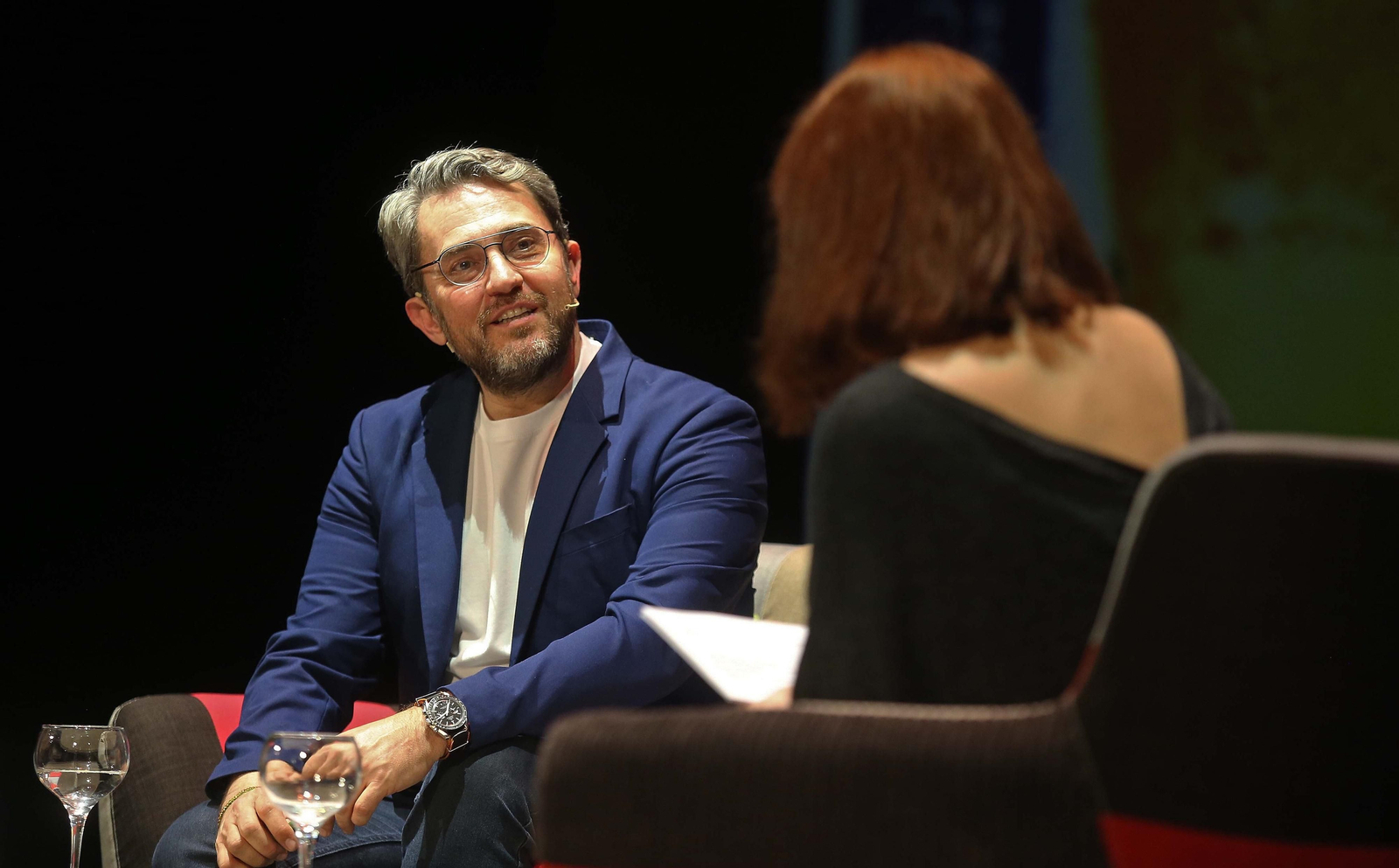 Fotos de Máximo Huertas  en los encuentros literarios del Aula de Literatura José Cadalso de San Roque.