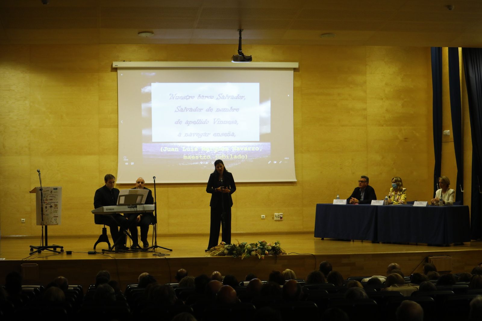 Acto de conmemoración del 50 aniversario del colegio Salvador Vinuesa.