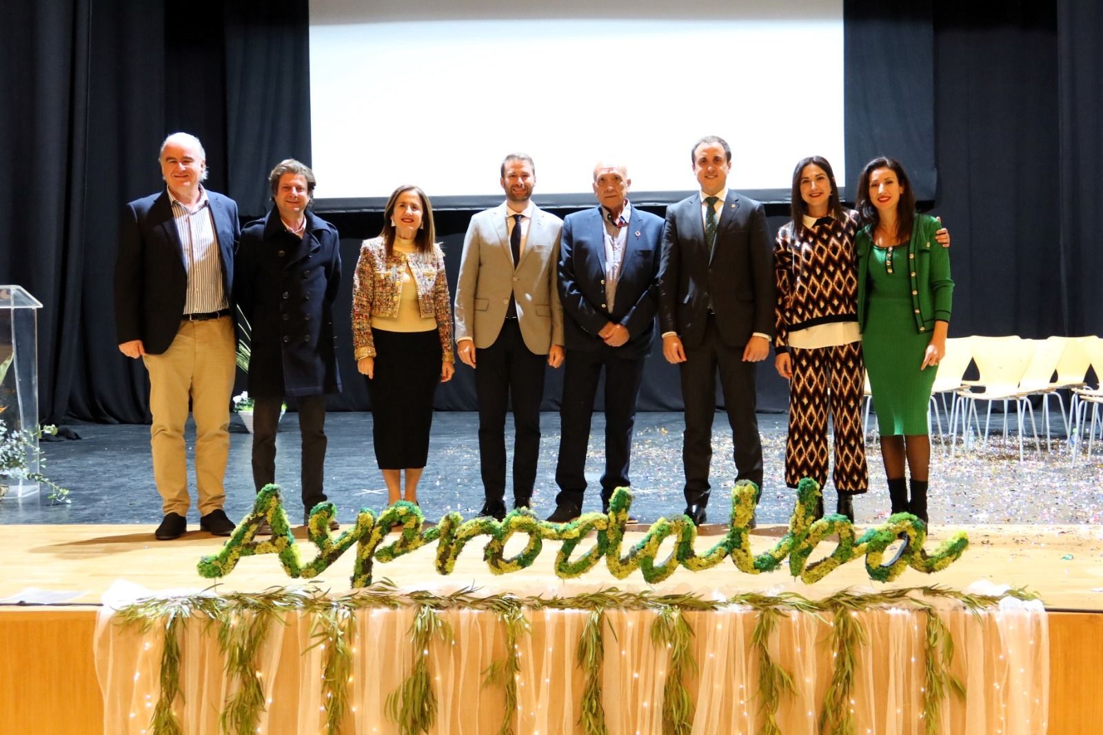 Representantes institucionales y de Asprodalba "construyeron comunidad" en la gala de esta organización.