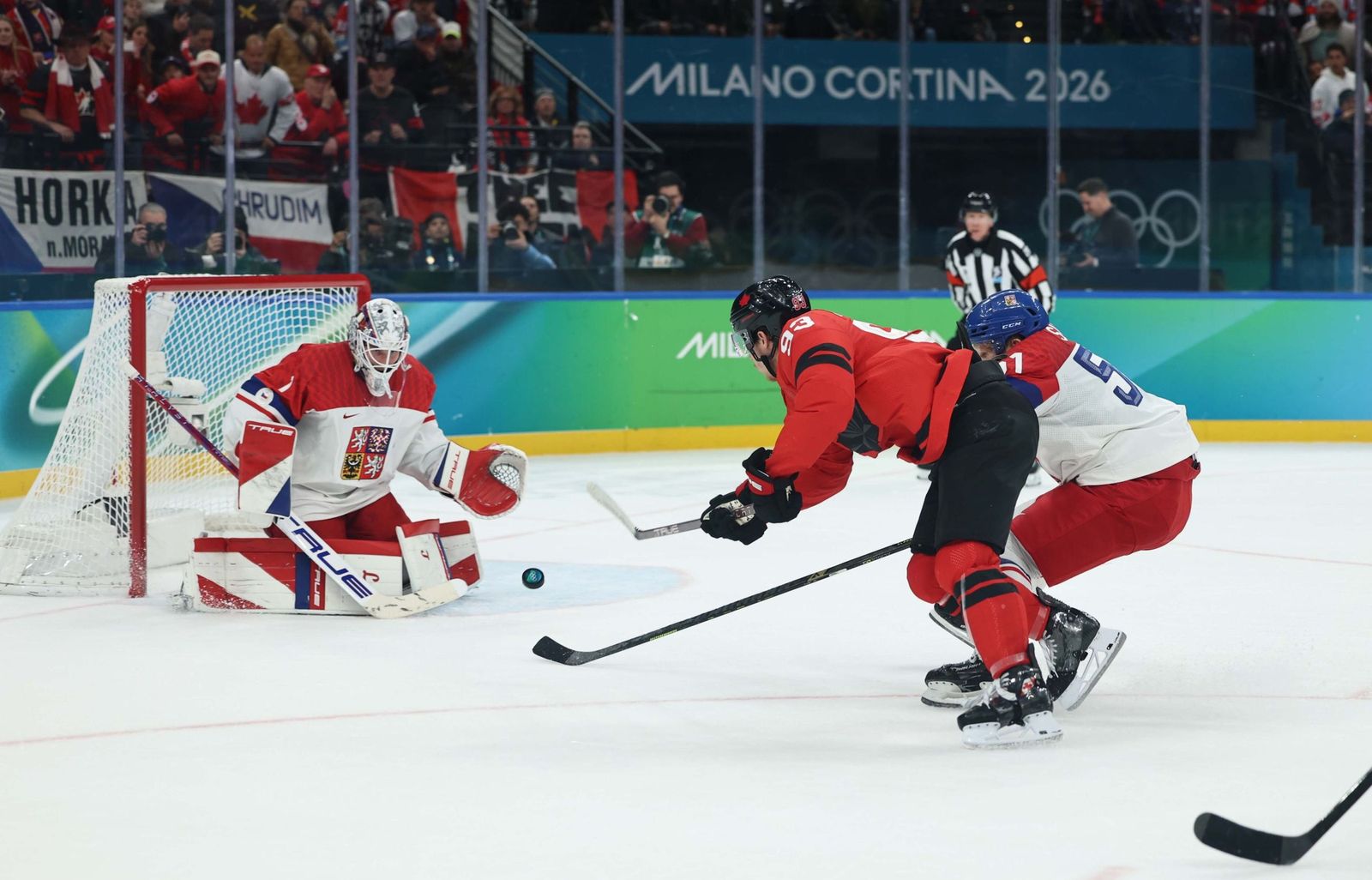 Las mejores fotos de los Juegos Olímpicos de invierno Milán Cortina d'Ampezzo 2026 | Jornada 13