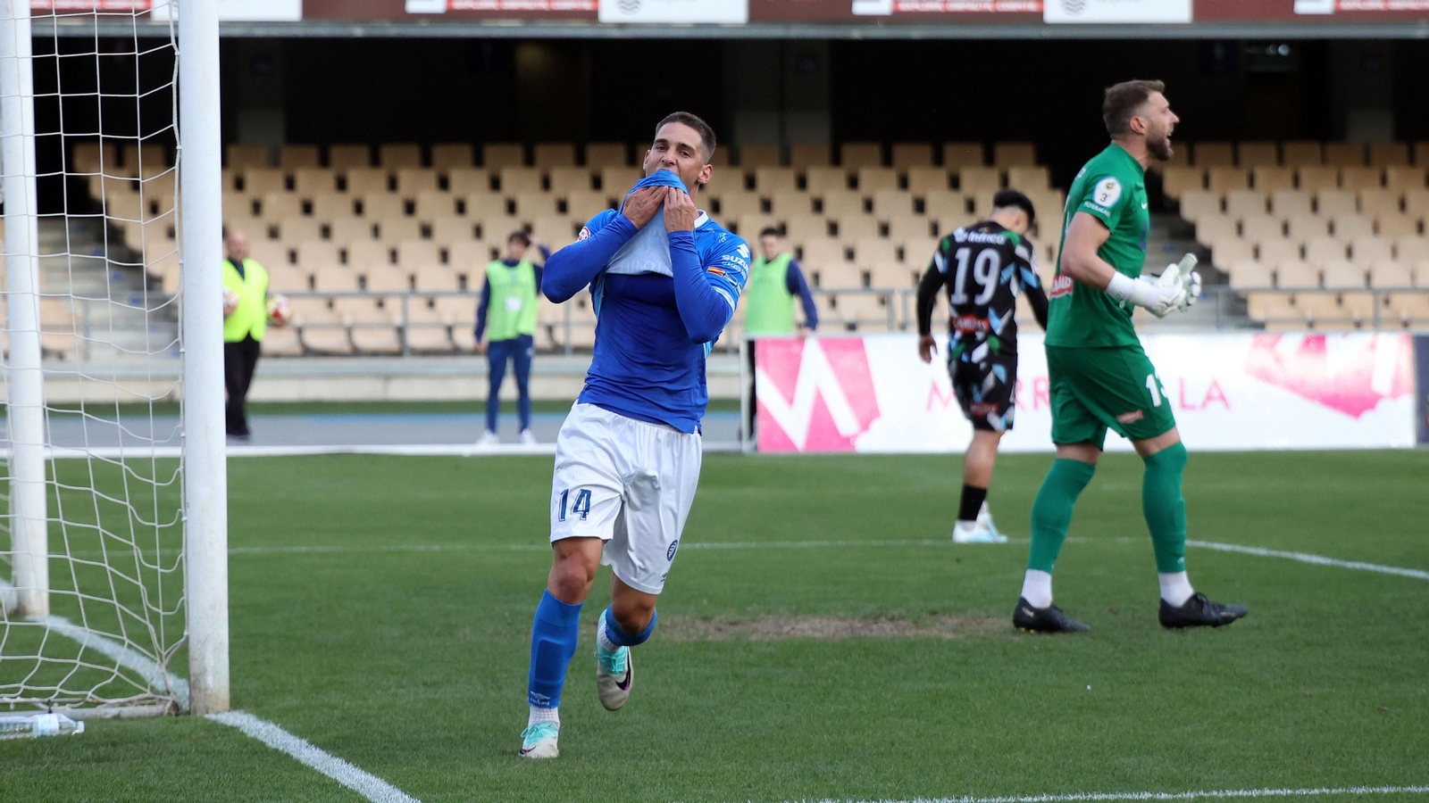 Partido entre Xerez DFC - Ciudad de Lucena en Chapín