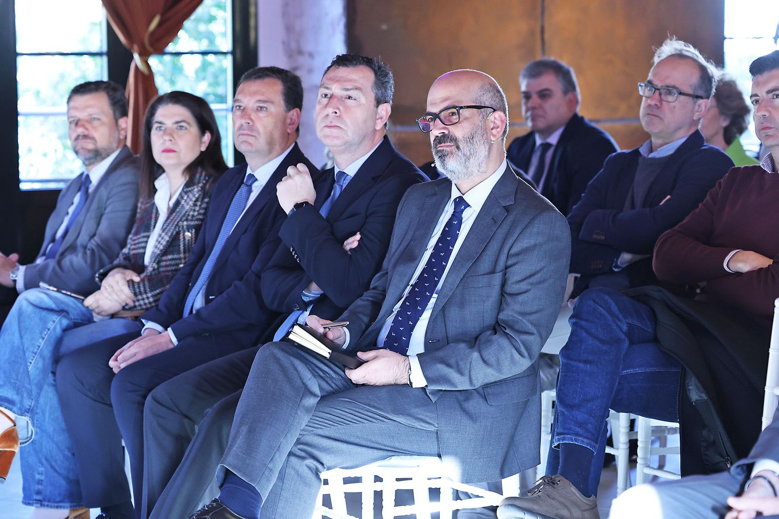 Fotografías del Foro Gerardo Rojas con la intervención de Arturo Gonzalo Aizpiri Consejero Delegado de Enagás