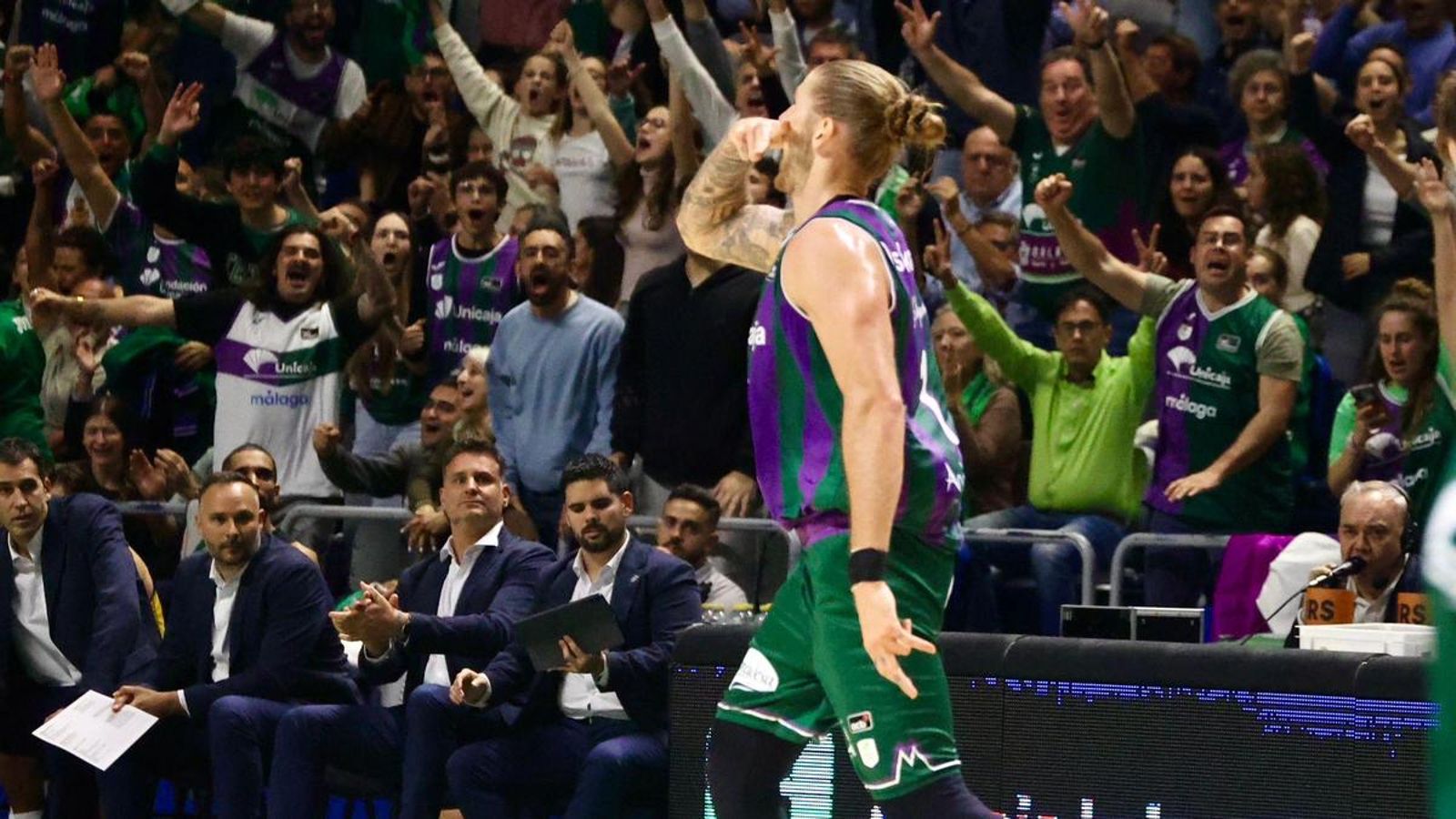 El Unicaja-La Laguna Tenerife, en fotos