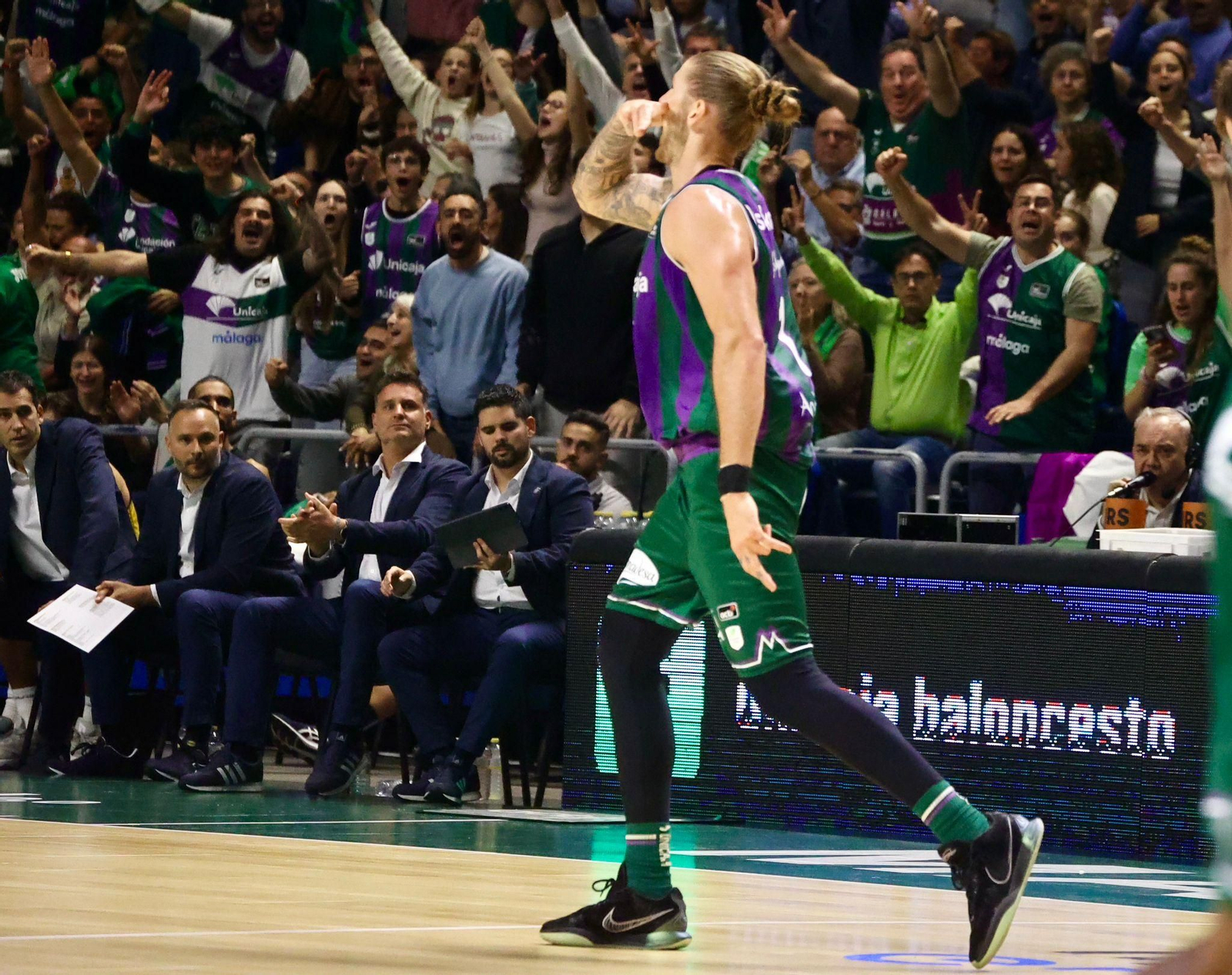 El Unicaja-La Laguna Tenerife, en fotos