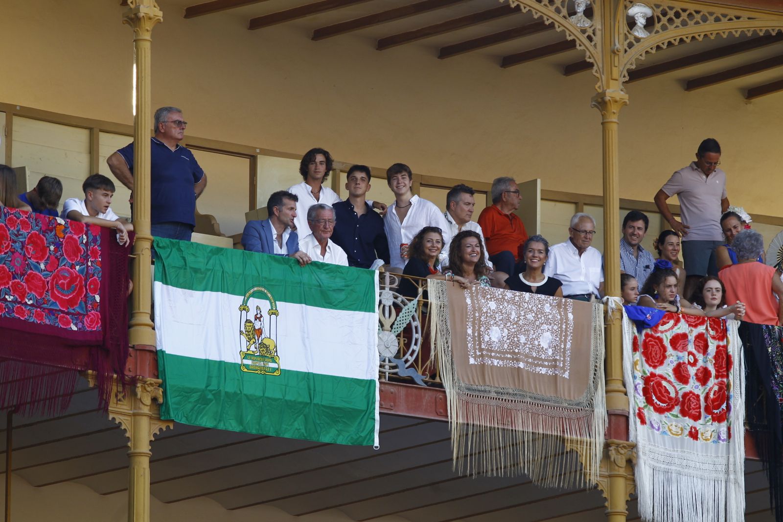 Imágenes del ambiente de la corrida de toros de la Feria de Almería