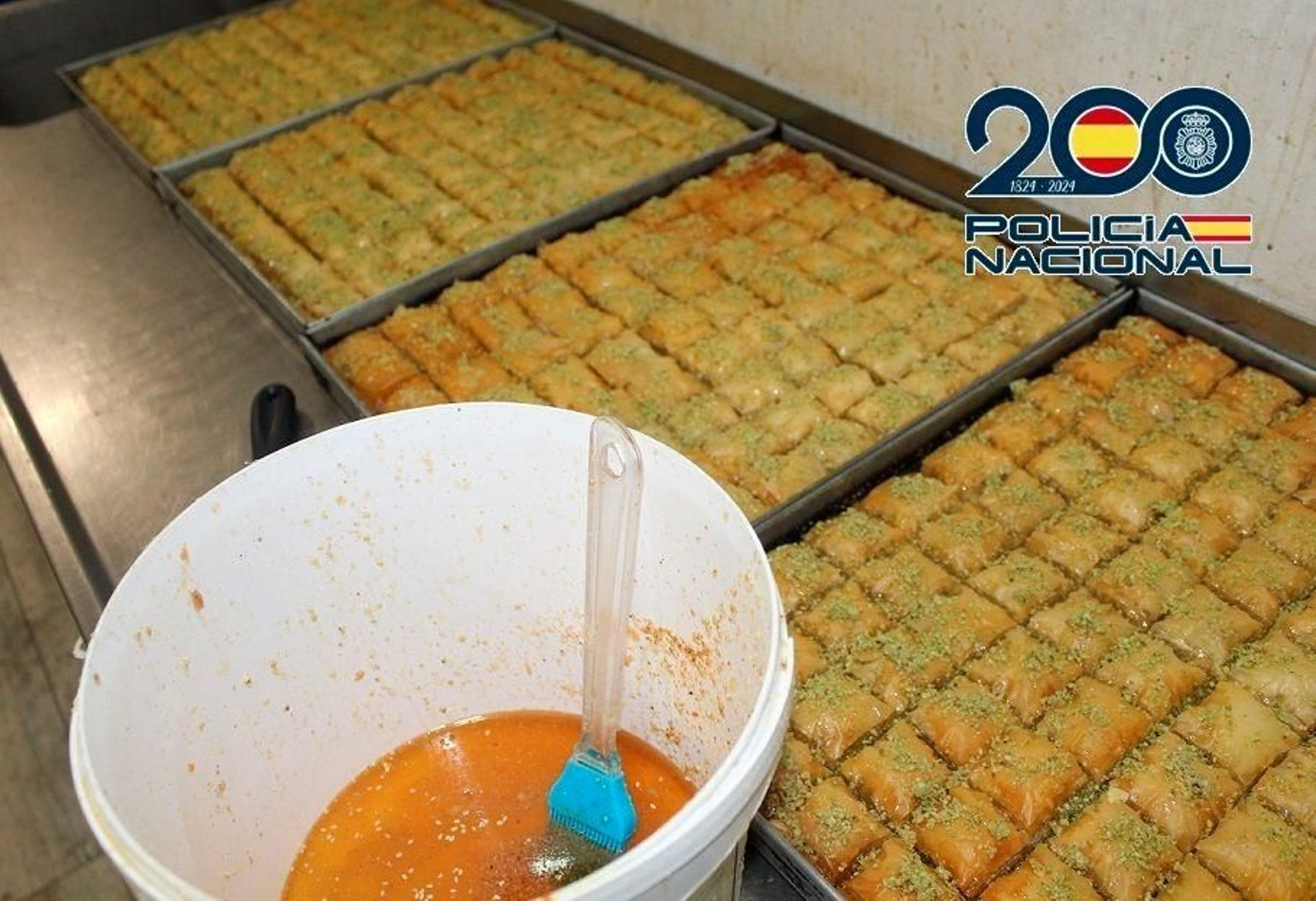 El obrador clandestino producía kilos y kilos de dulces marroquíes.