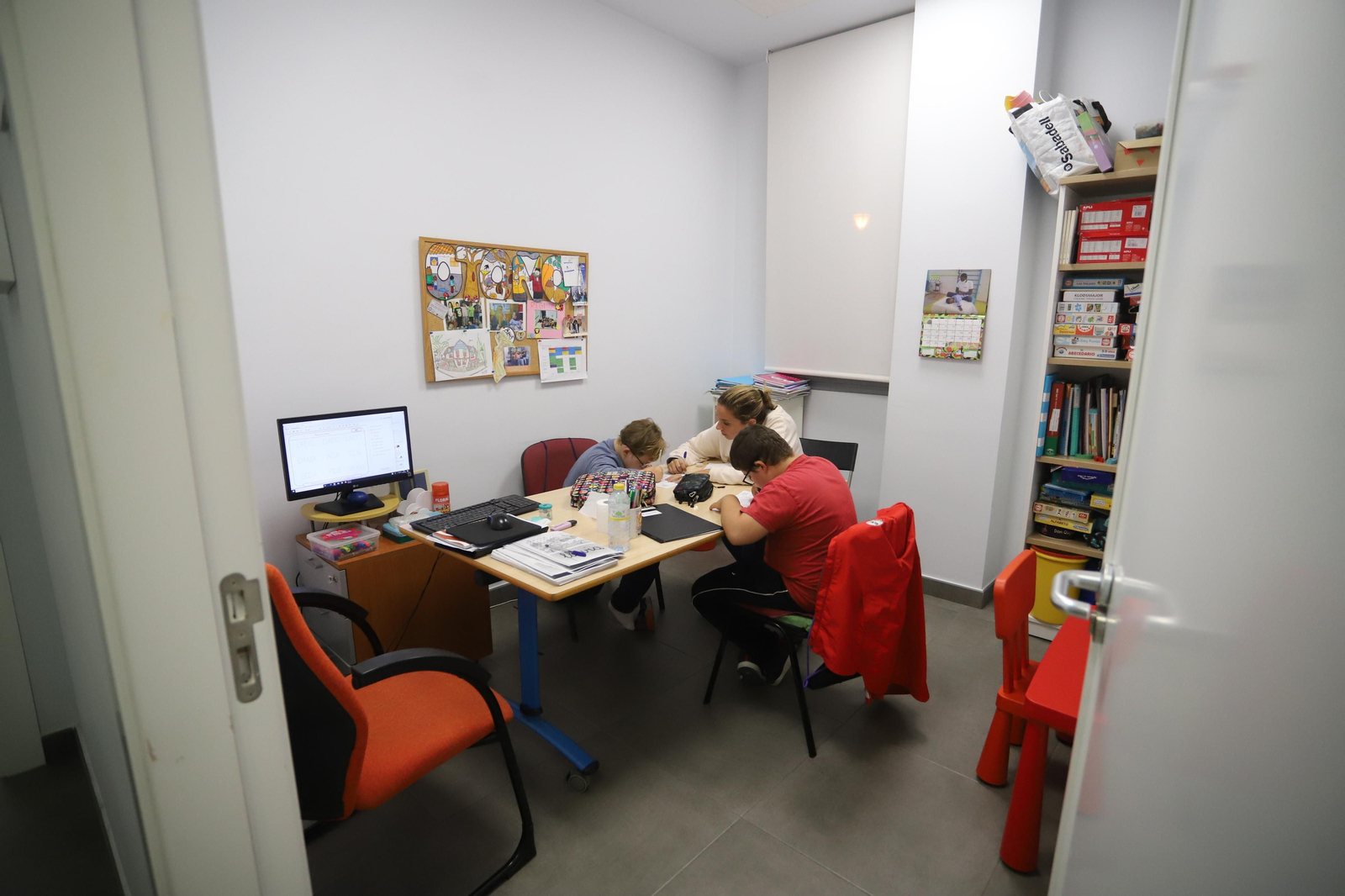 Imágenes de la asociación AONES