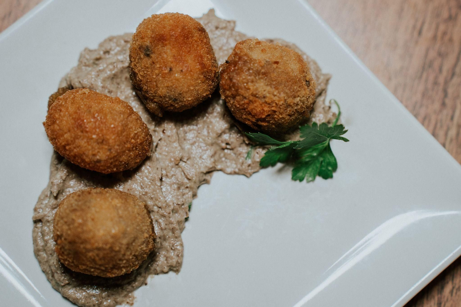 Tapa: Delicias de setas. VENTA MIRACIELOS