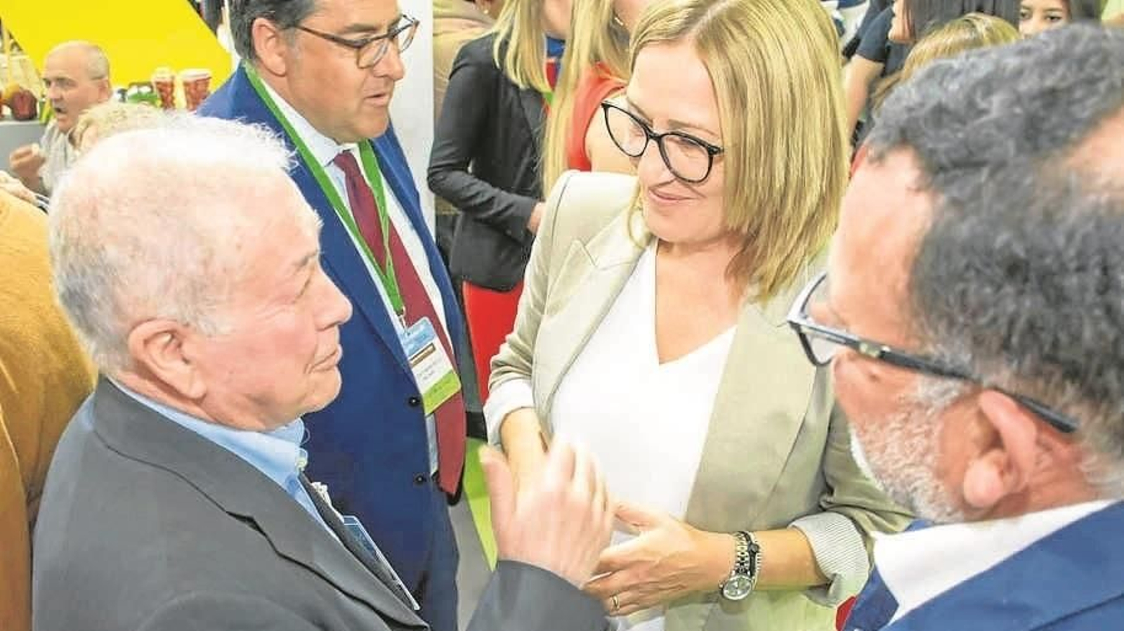 La alcaldesa nijareña, en la Expolevante La alcaldesa nijareña, en la Expolevante