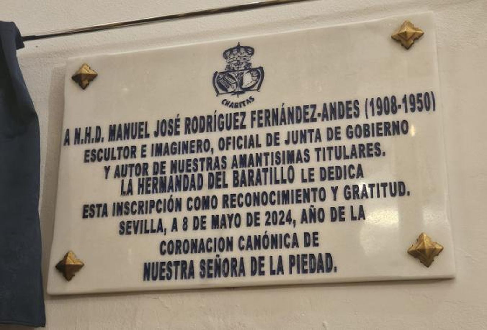 La inscripción dedicada a Fernández-Andes en la capilla de la Piedad