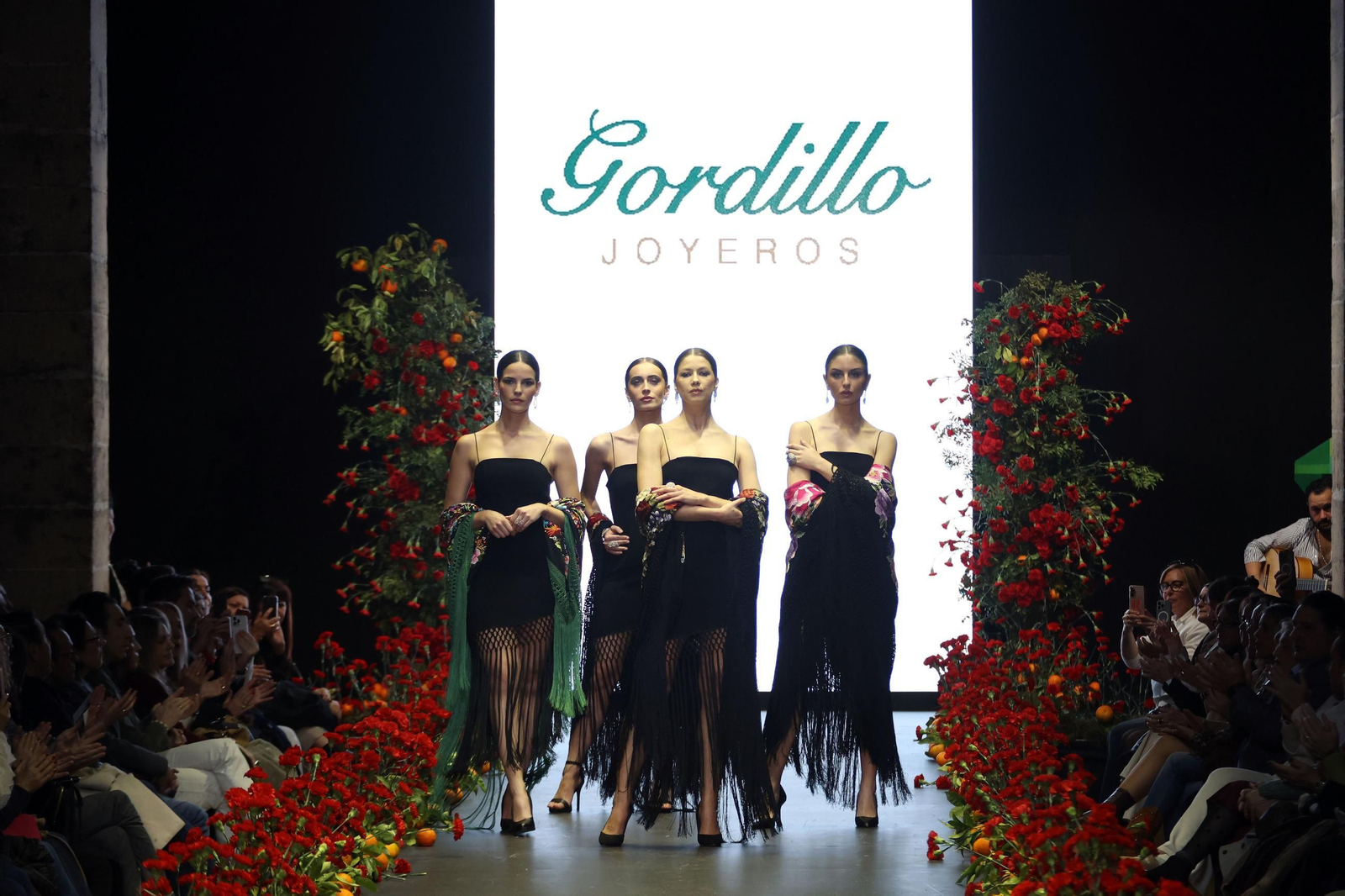 Desfile de Joyería Gordillo en la Pasarela Flamenca Jerez 2025 Desfile de Joyería Gordillo en la Pasarela Flamenca Jerez 2025