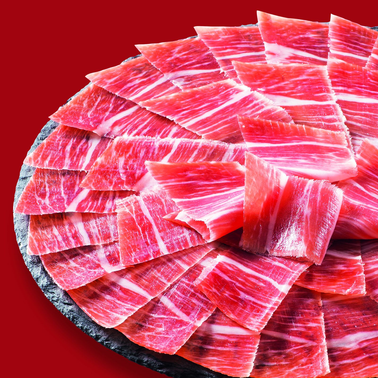 El jamón de Legado Ibérico destaca por su gran sabor y un aspecto veteado y de brillo intenso.