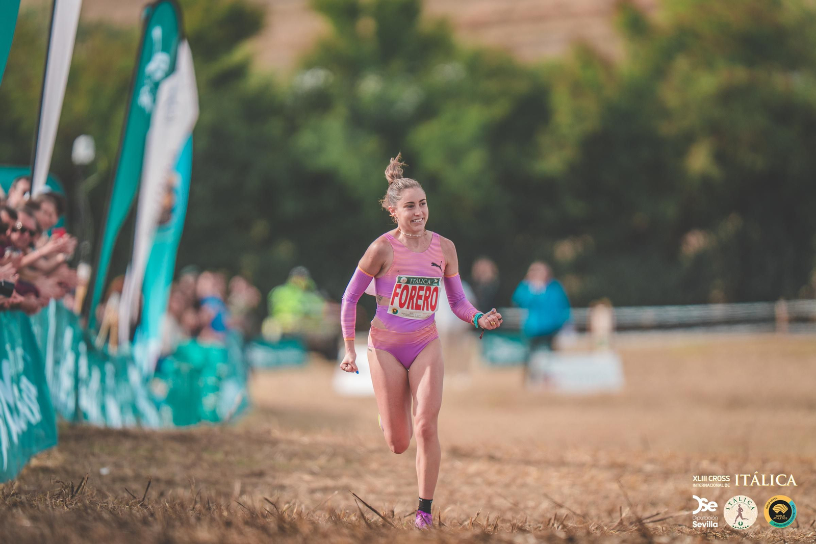 Búscate en las fotos del Cross de Itálica 2025 | 11