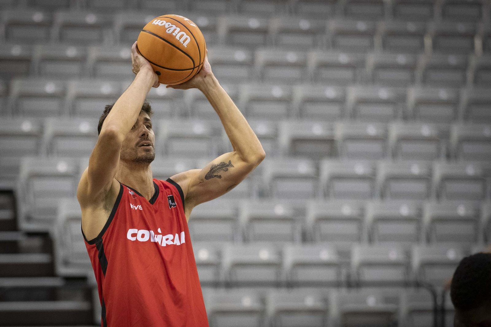 Las mejores imágenes del primer entrenamiento del Covirán Granada