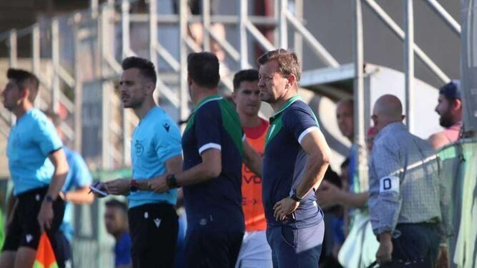 Mosquera, durante el partido contra la Balona en el Municipal.