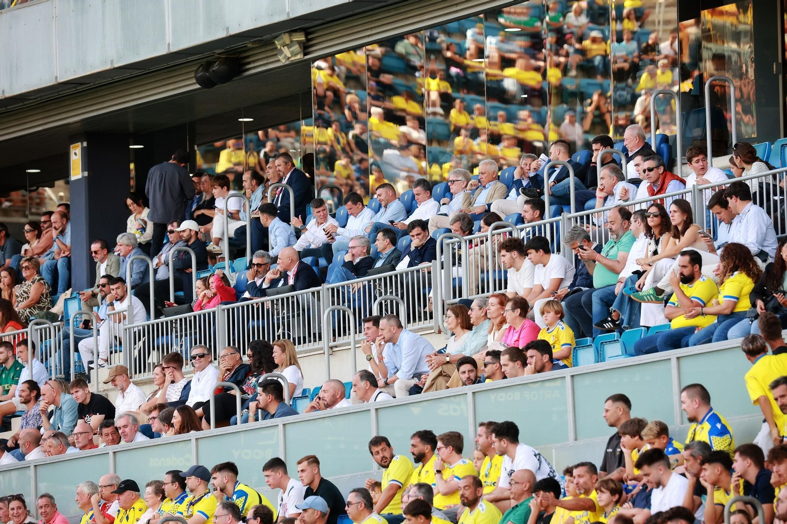 Búscate en las imágenes del Cádiz CF - Racing de Santander