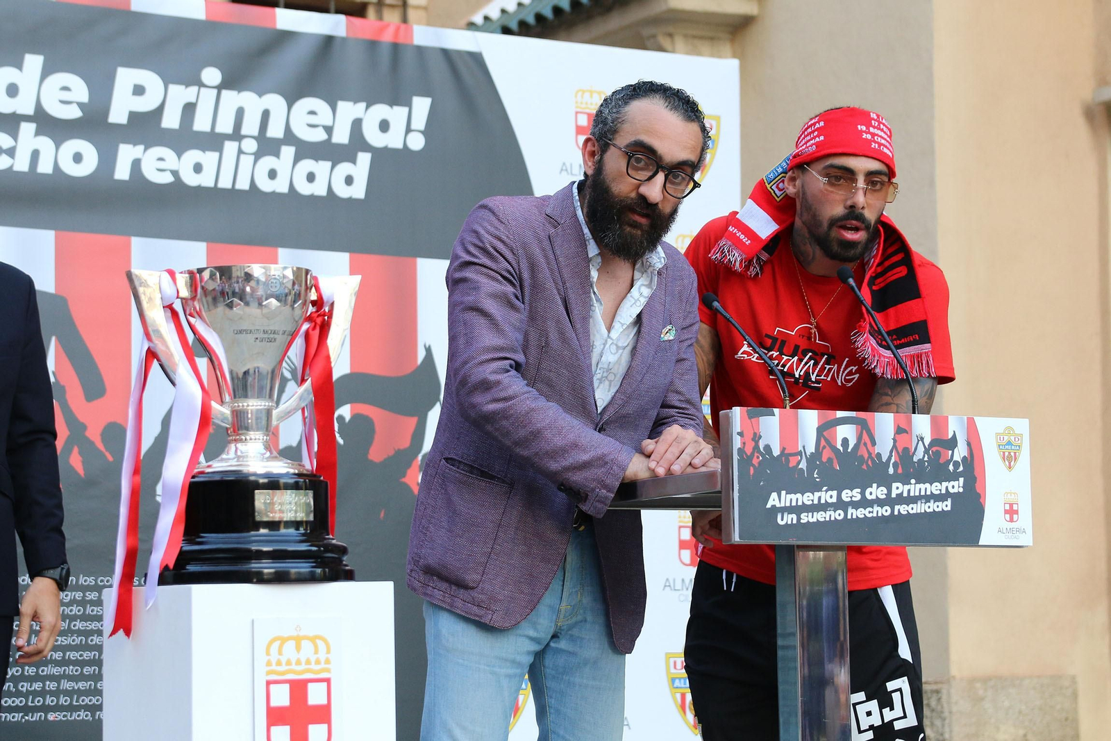 Las imágenes de la rúa de la UD Almería