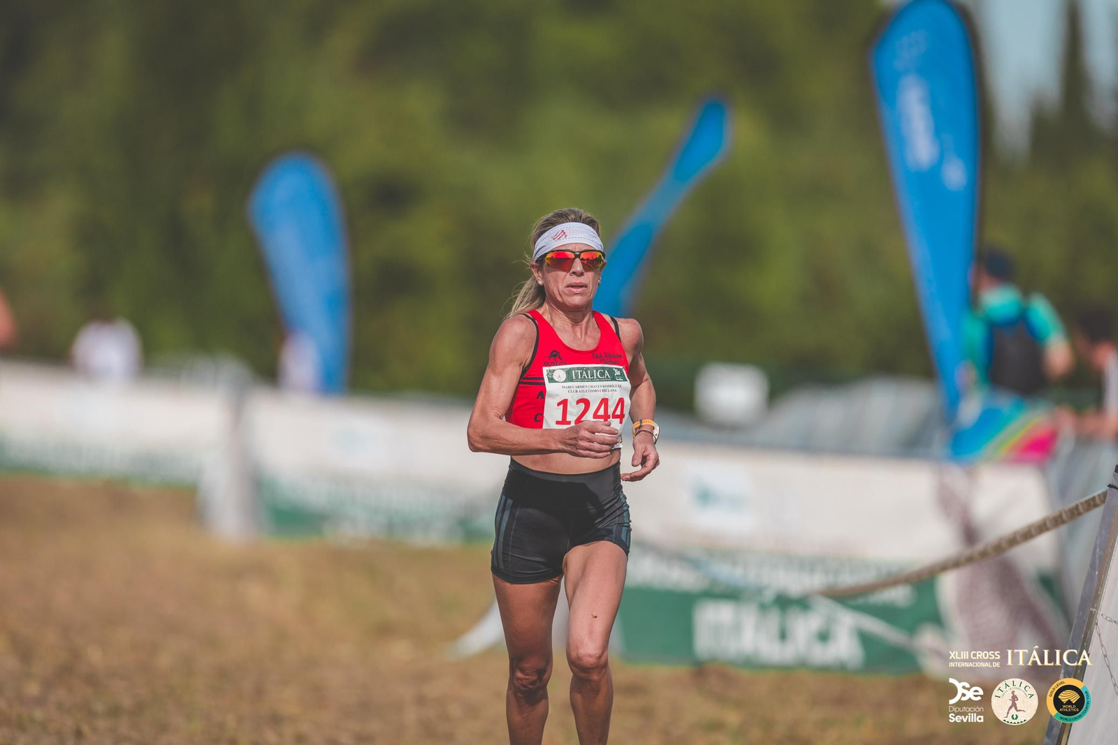 Búscate en las fotos del Cross de Itálica 2025 | 1