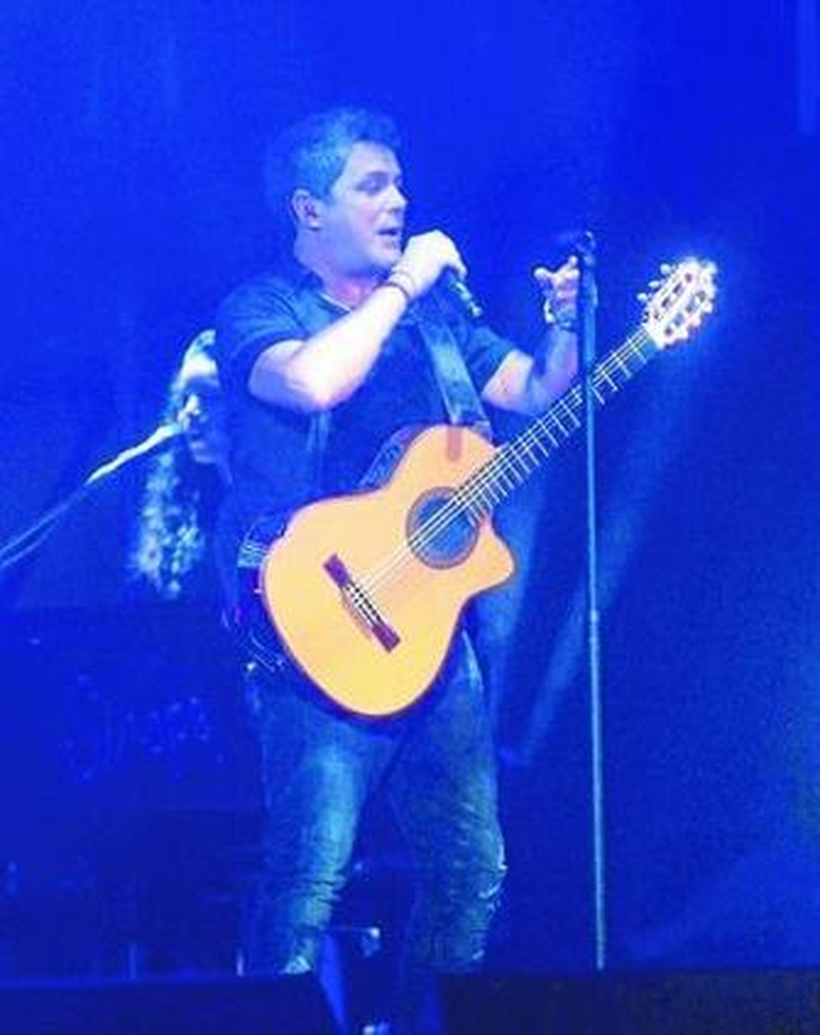 El cantante estuvo magistral a lo largo de dos horas de concierto.