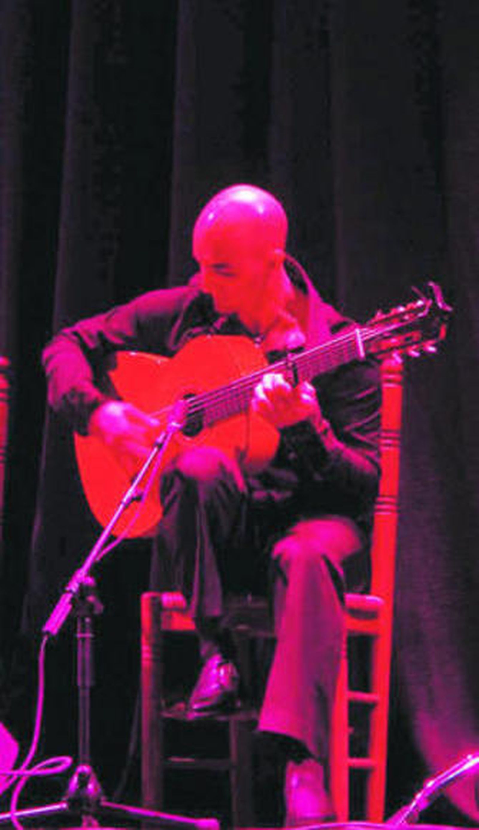 Un instante de la actuación en el teatro de San Roque.