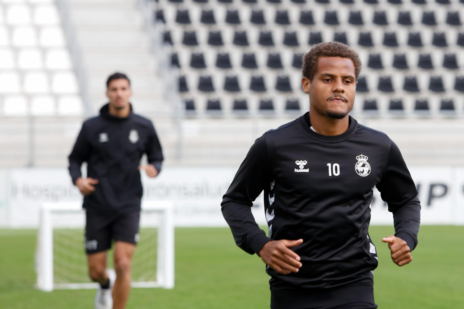 Las fotos del entrenamiento de la Balona previo al partido con el Villanovense