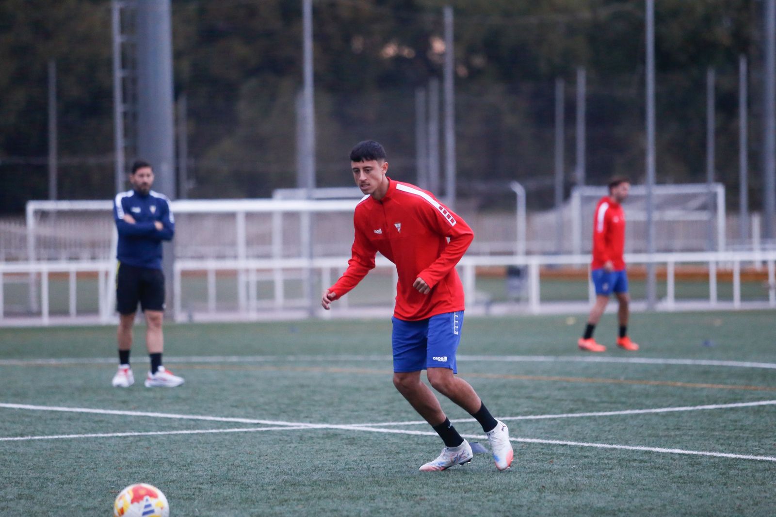 Las fotos de la vuelta a los entrenamientos del Algeciras tras las vacaciones