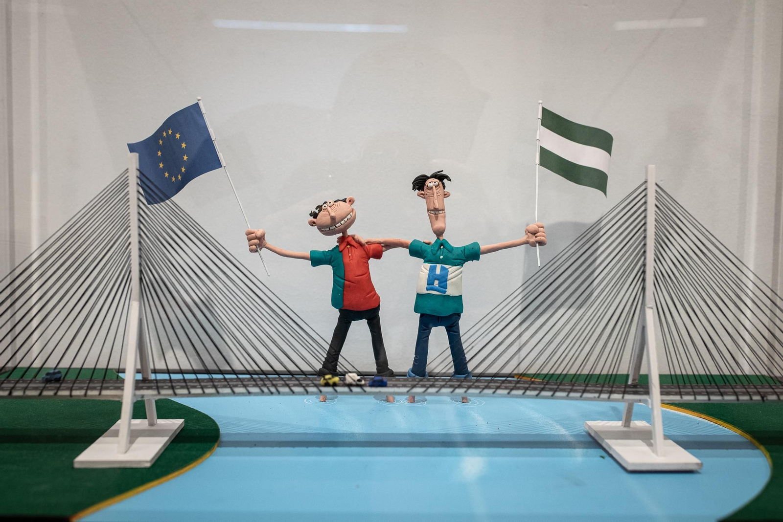 Imágenes de la inauguración de la exposición "200 años construyendo provincia"