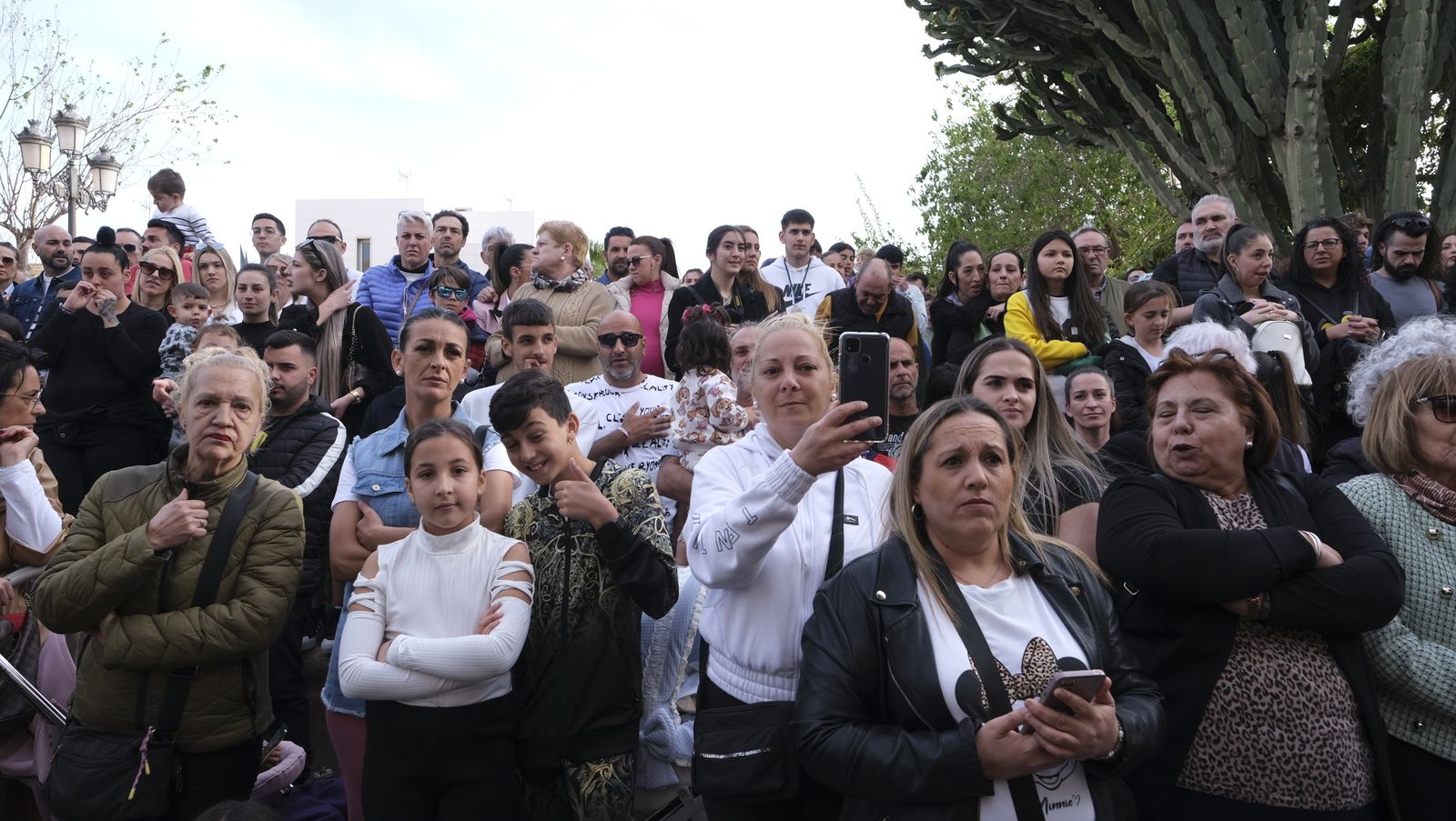 La procesión del Encuentro por las calles de Almería, en imágenes