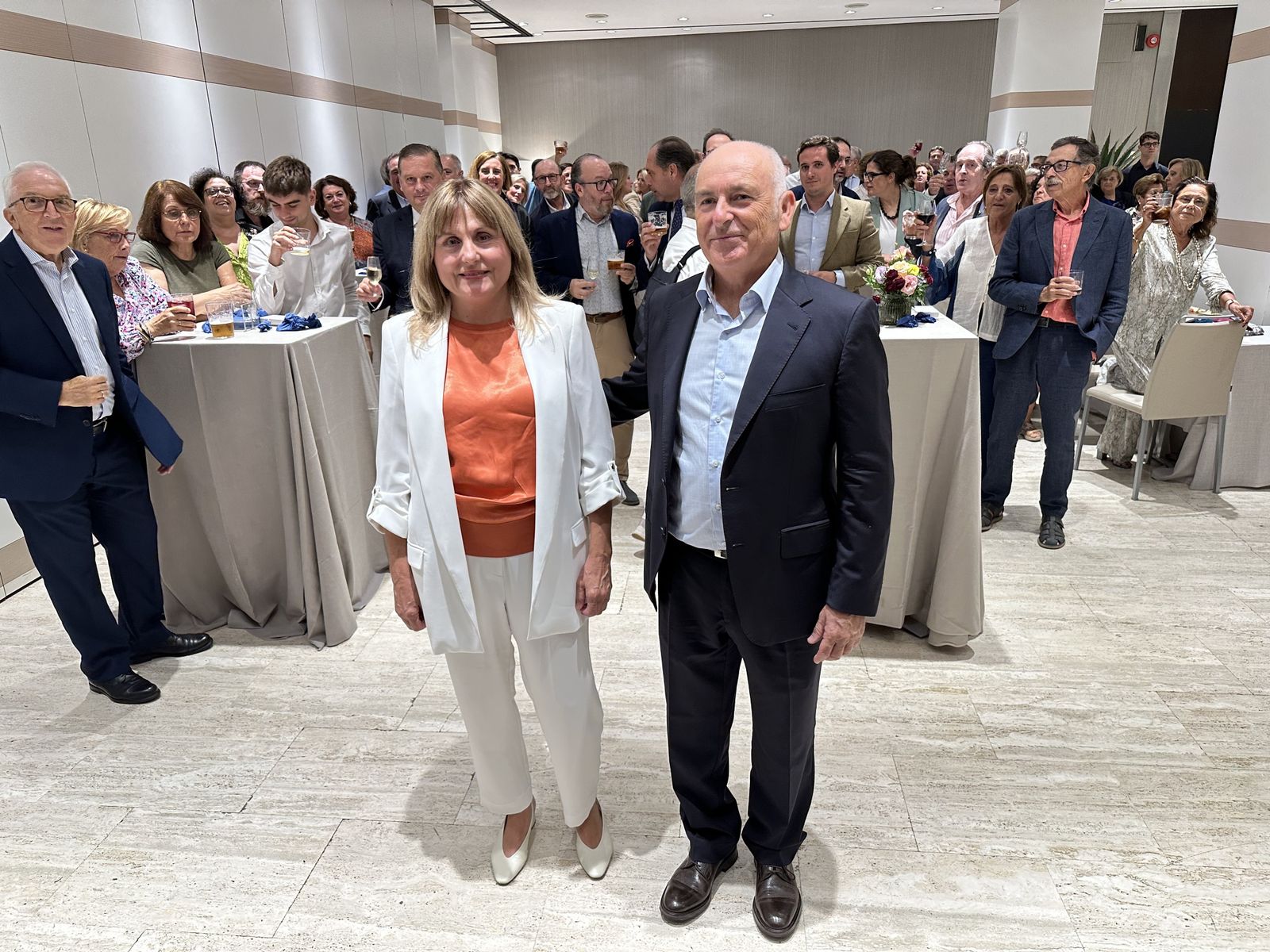 Rosa Borja y Sixto Tovar, en el homenaje en el Plaza de Armas.