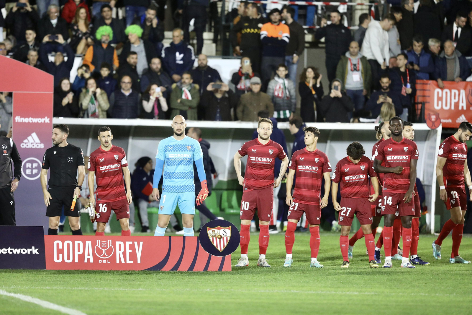Las imágenes del histórico Torremolinos - Sevilla FC Las imágenes del histórico Torremolinos - Sevilla FC